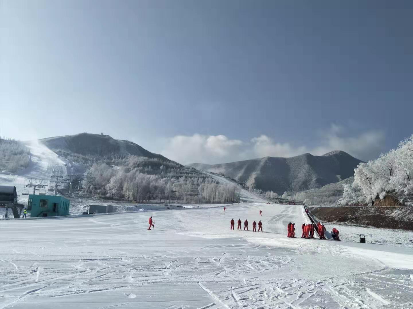 冰雪之美 尽在新疆丨除夕到元宵节，全疆滑雪场热度持续 -天山网 - 新疆新闻门户