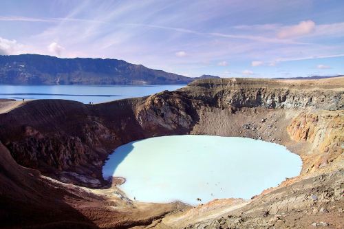阿斯恰火山