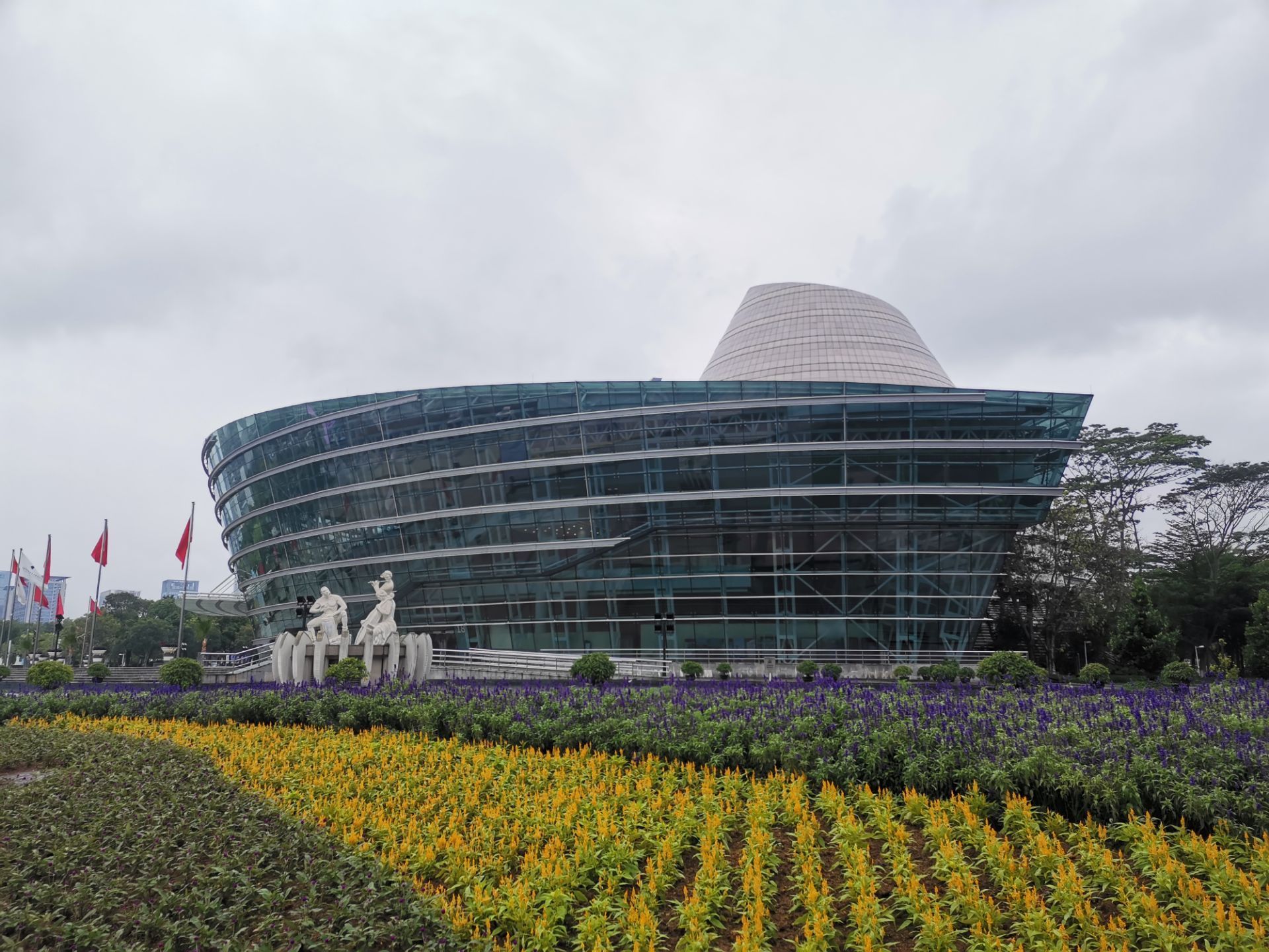 东莞东莞玉兰大剧院好玩吗,东莞东莞玉兰大剧院景点怎么样_点评_评价