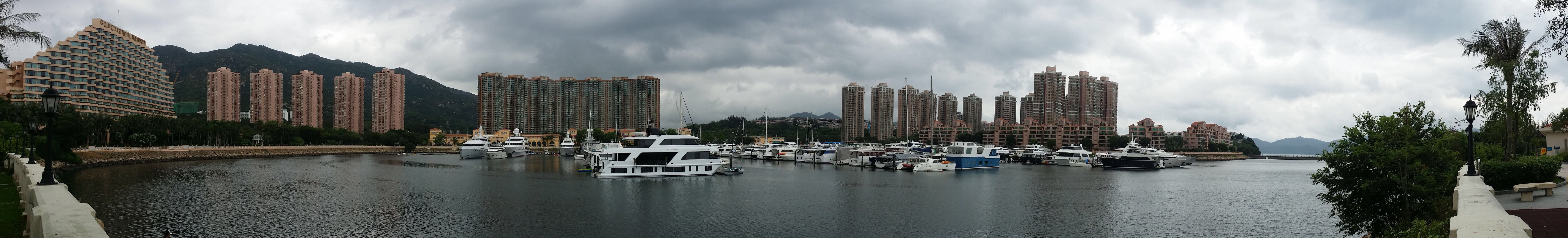 本人认为屯门的黄金海岸的风景比西贡更美更有趣!