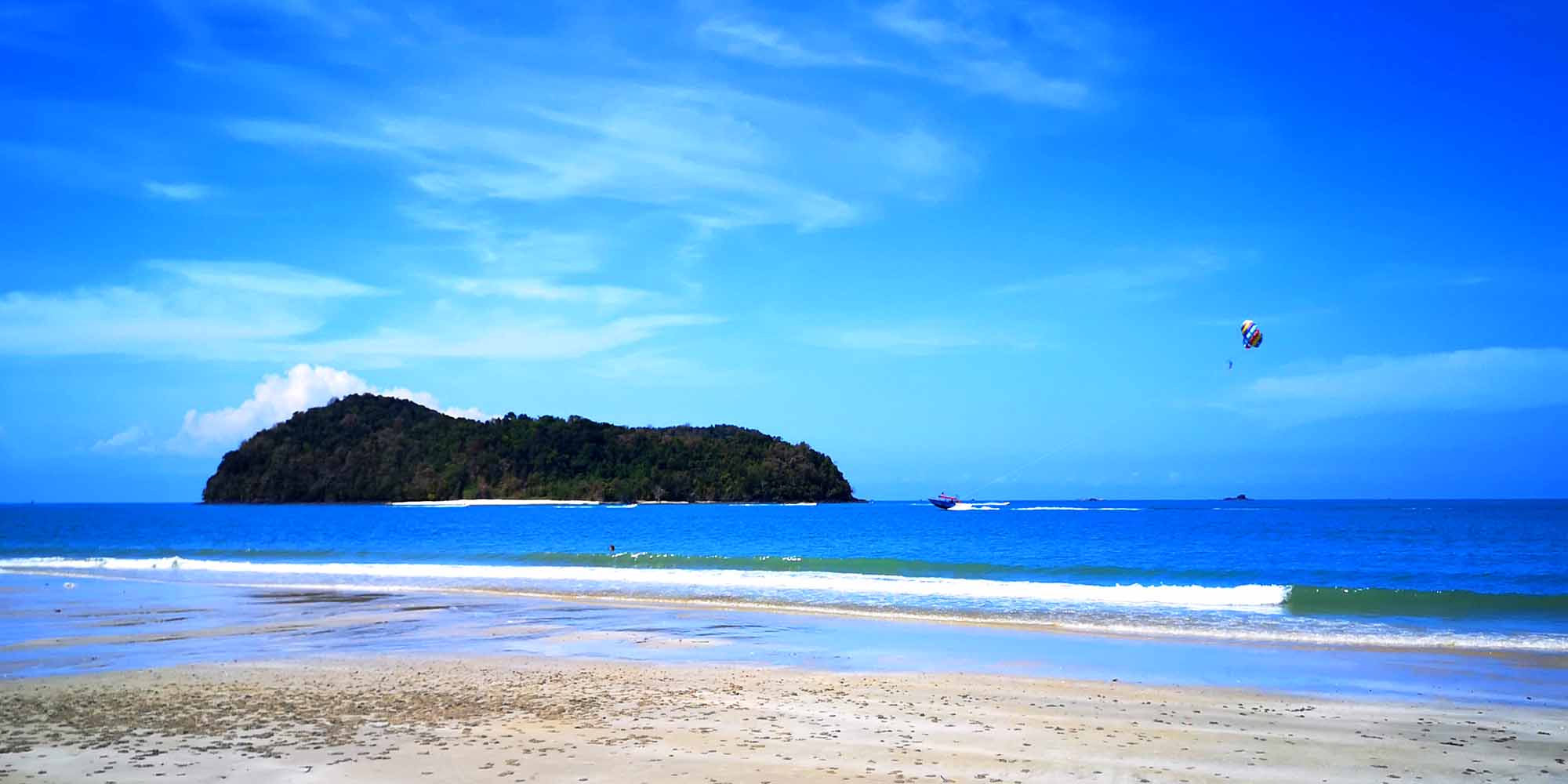 兰卡威珍南海滩水上运动好玩吗,兰卡威珍南海滩水上运动景点怎么样