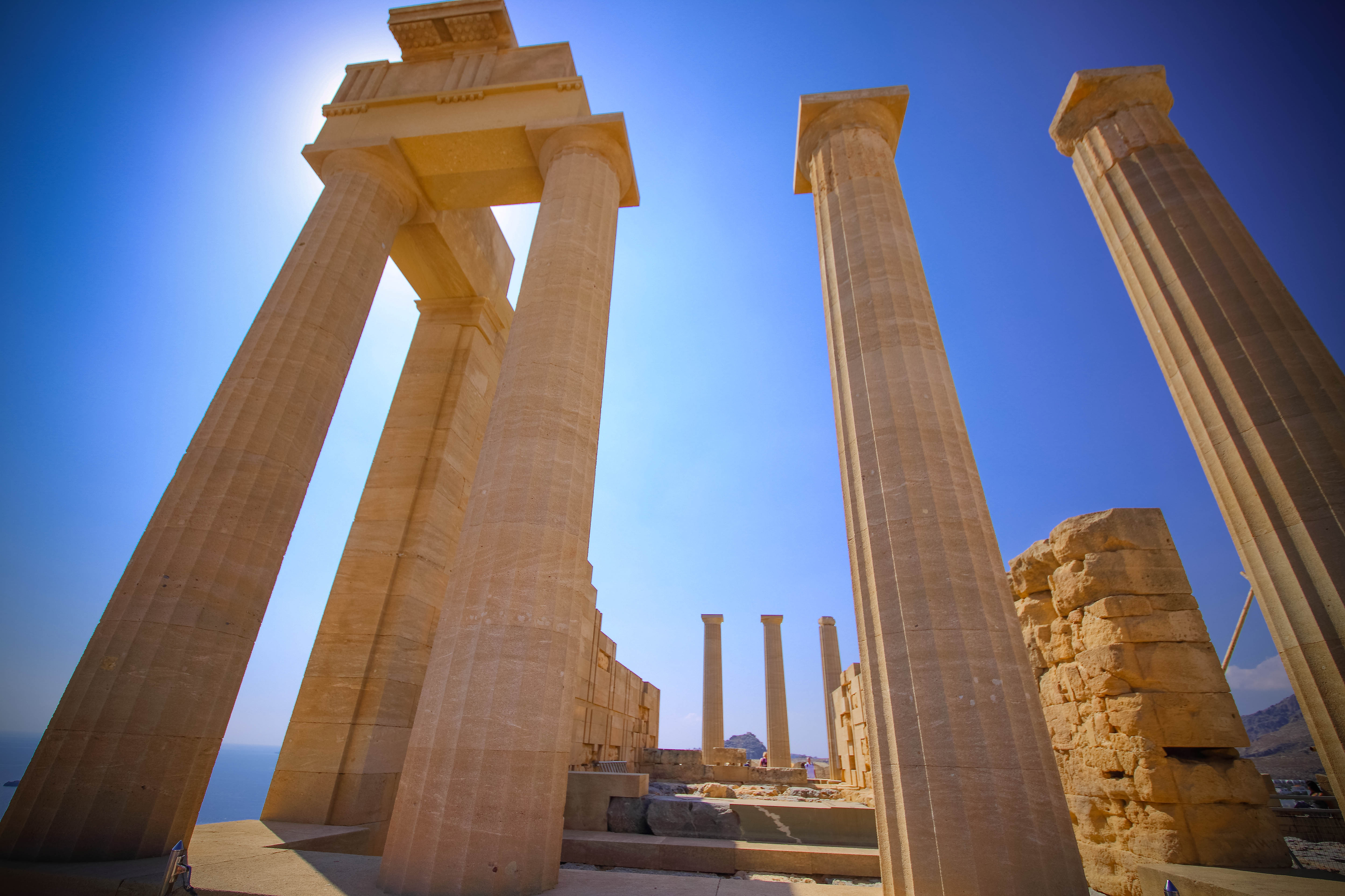 林佐斯卫城acropolis of lindos