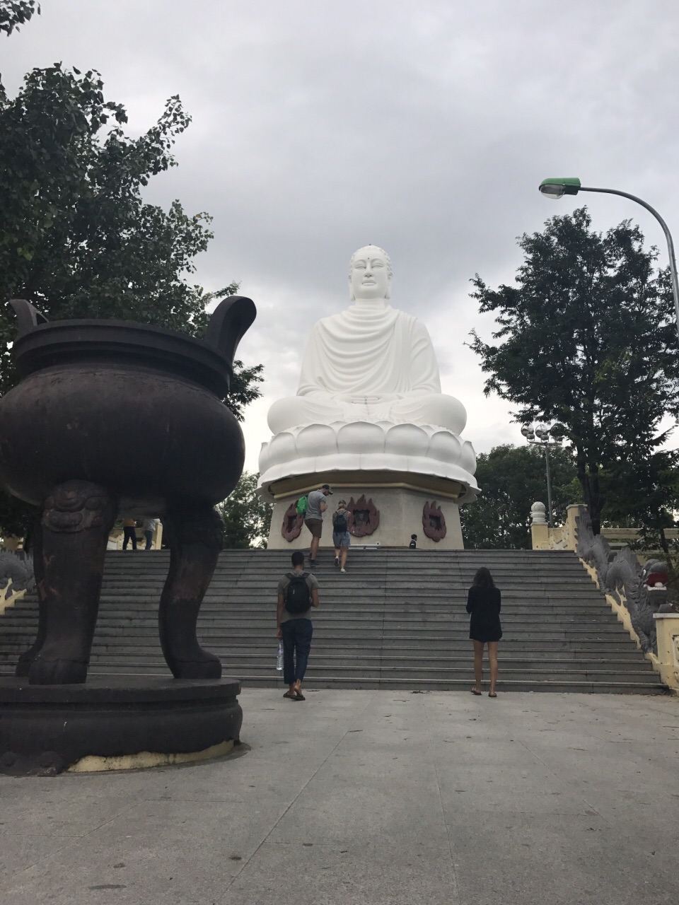 龙山寺