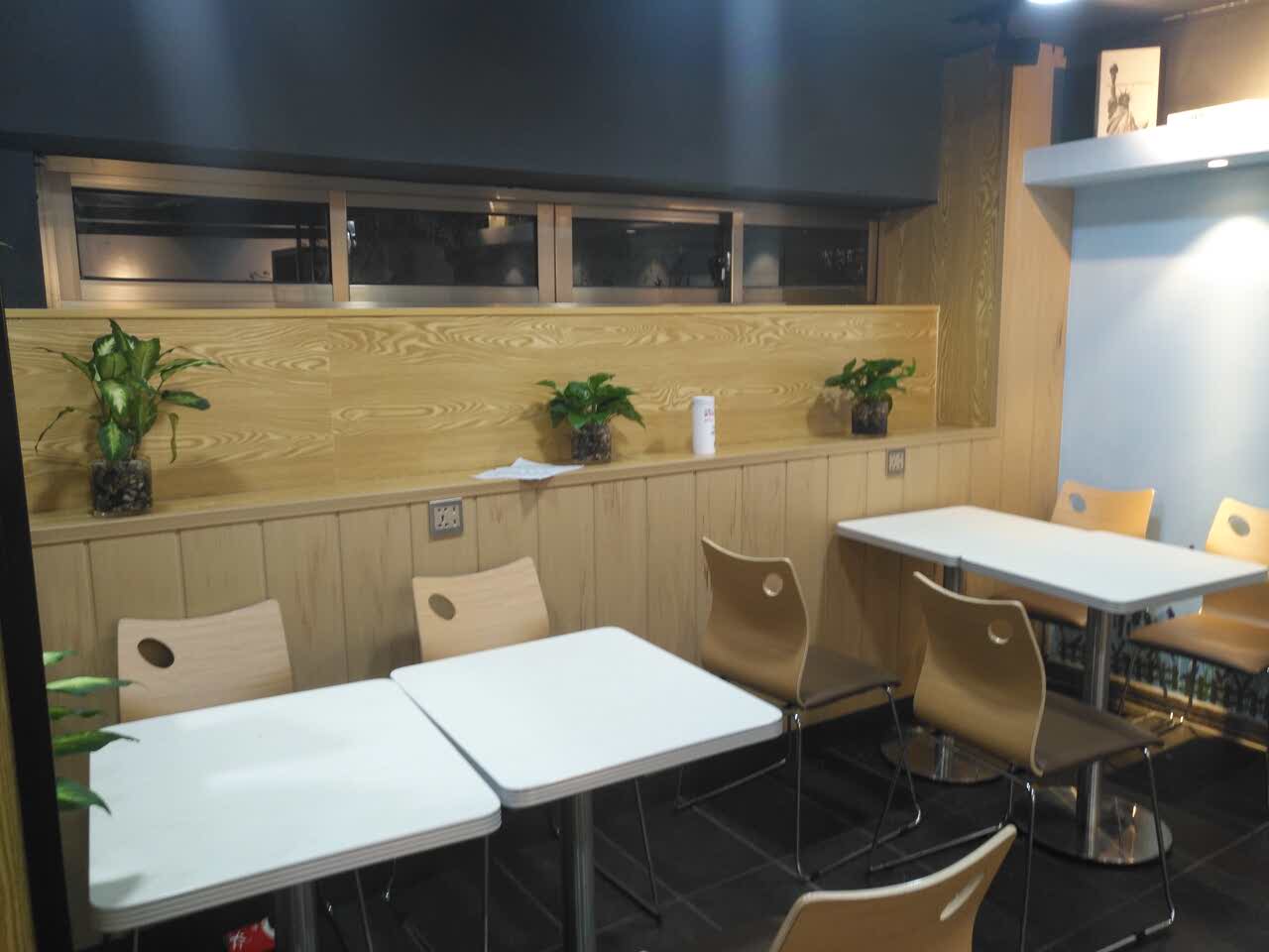 华莱士(23泉州九中店)