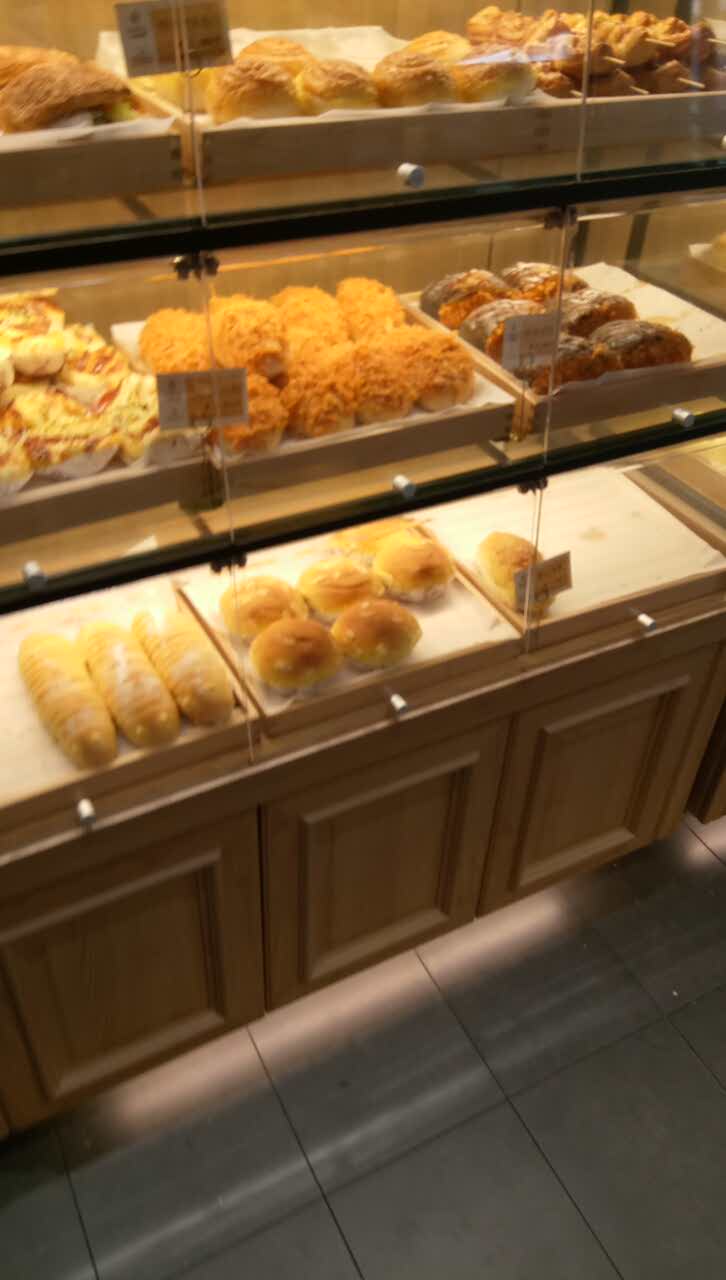 kissbaby现烤蛋糕店(厦门公园南路店)美食餐厅,经常光顾的一家面包店