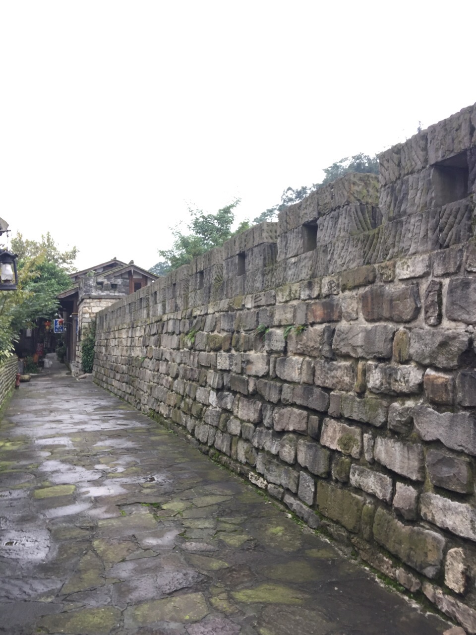 都江堰古城墙图片