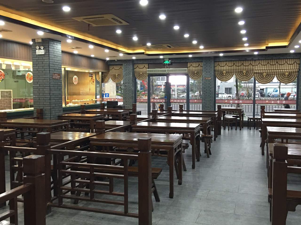 2023新四方大食堂(客运店)美食餐厅,这家店感觉还不错,菜肴口味.