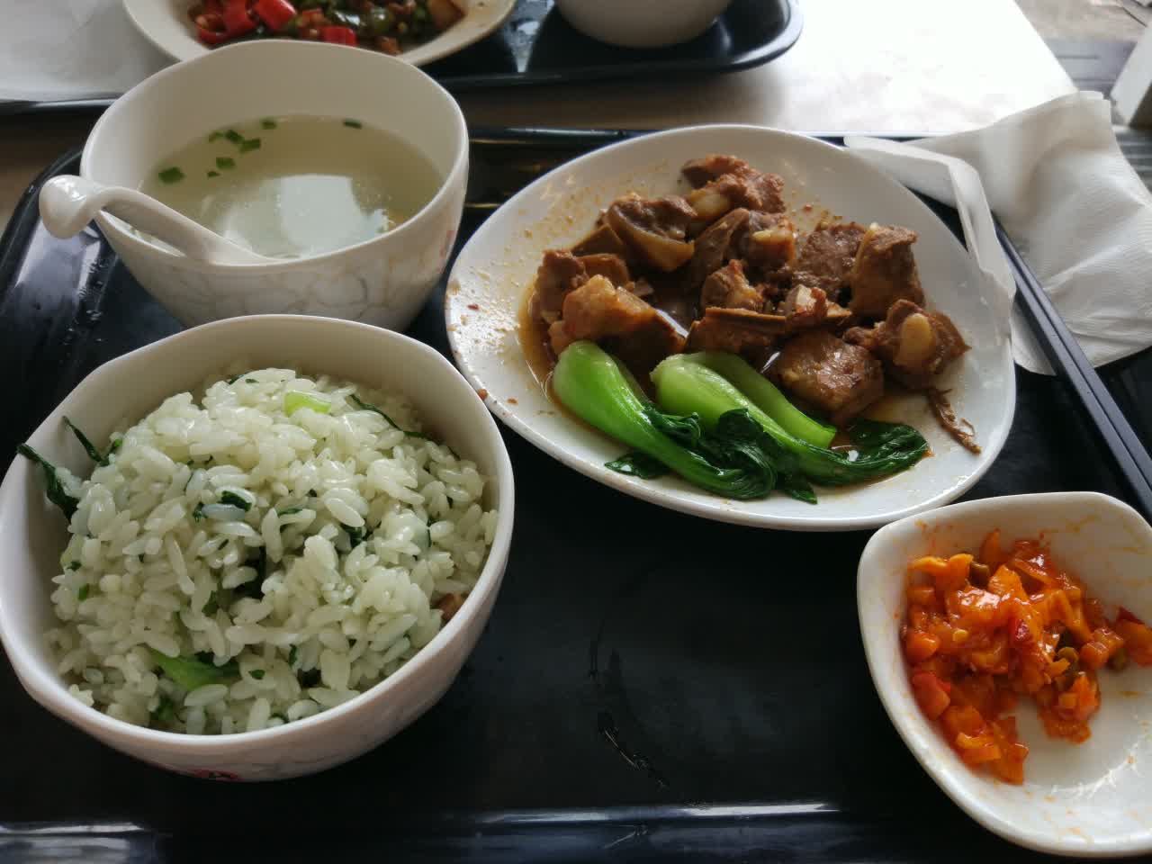 2022高八斗鹹肉菜飯骨頭湯(財茂店)美食餐廳,這家生意不錯,挺好吃的.