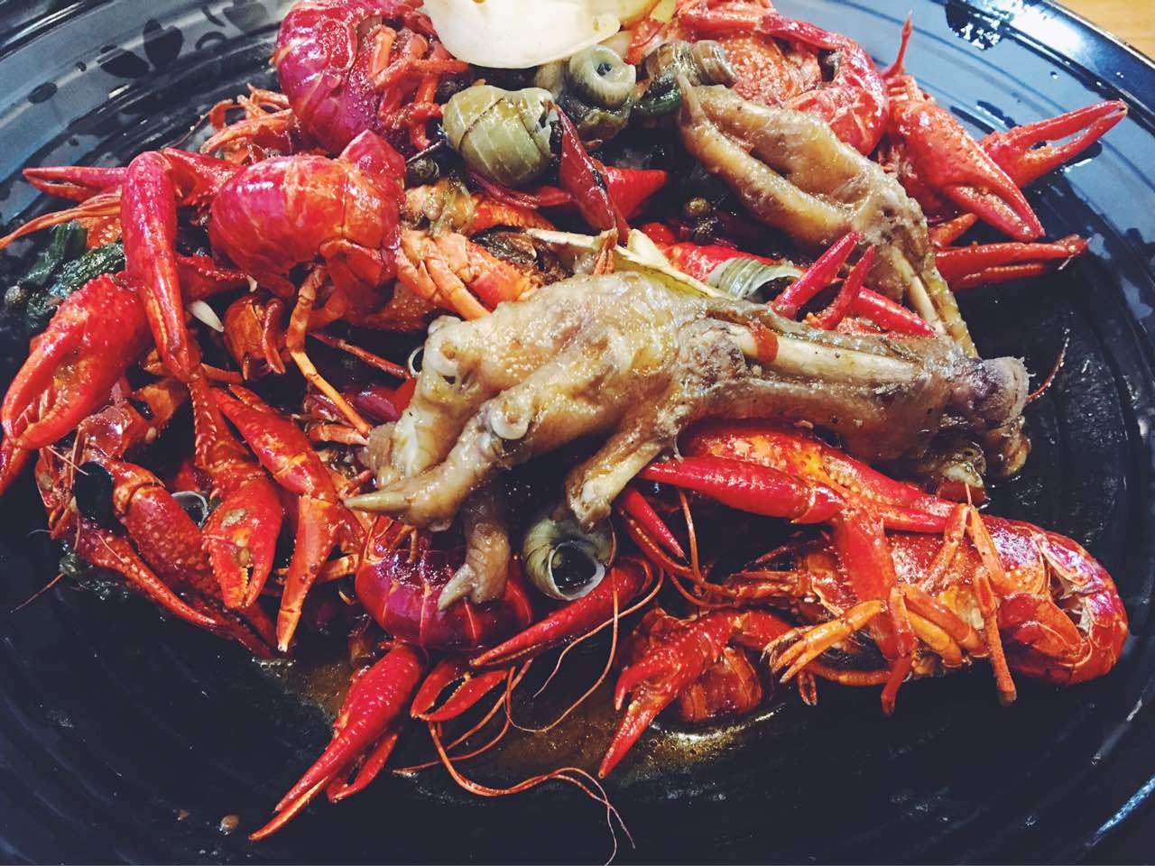 2021螺丝找虾(来凤街店)美食餐厅,连吃三天!你说我有多么.