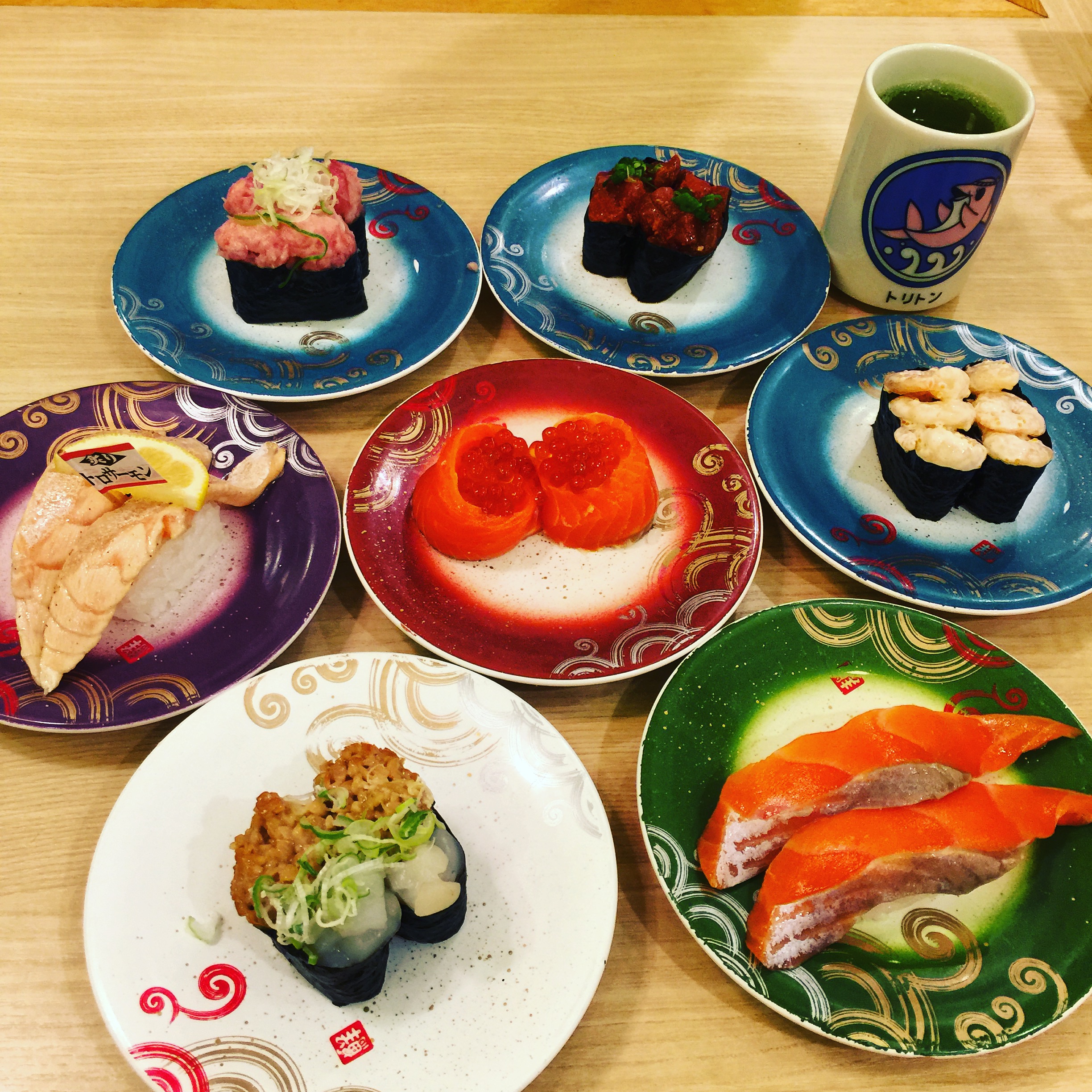 回转寿司toriton(东京天空町店)