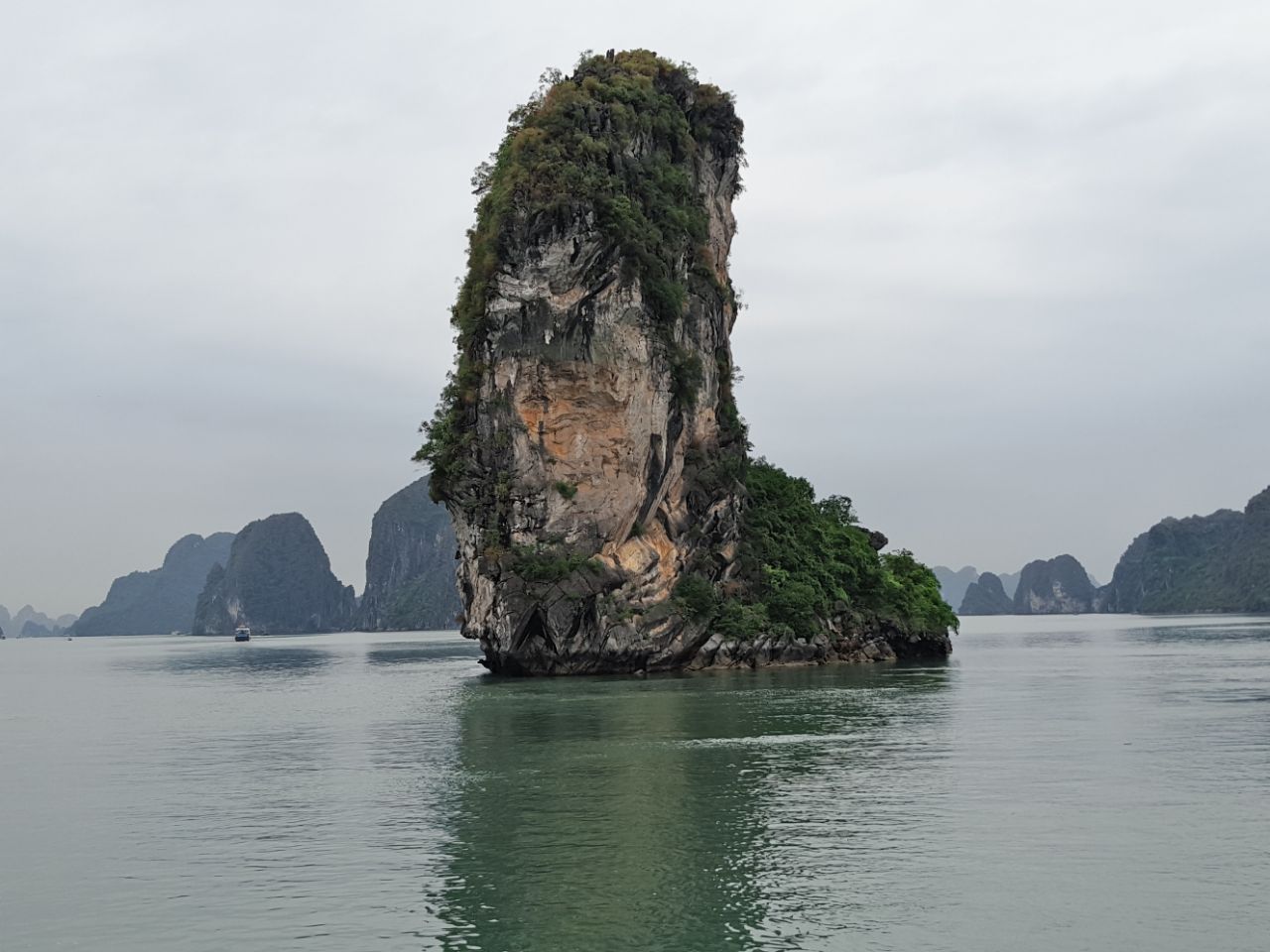 下龍灣旅遊景點攻略圖