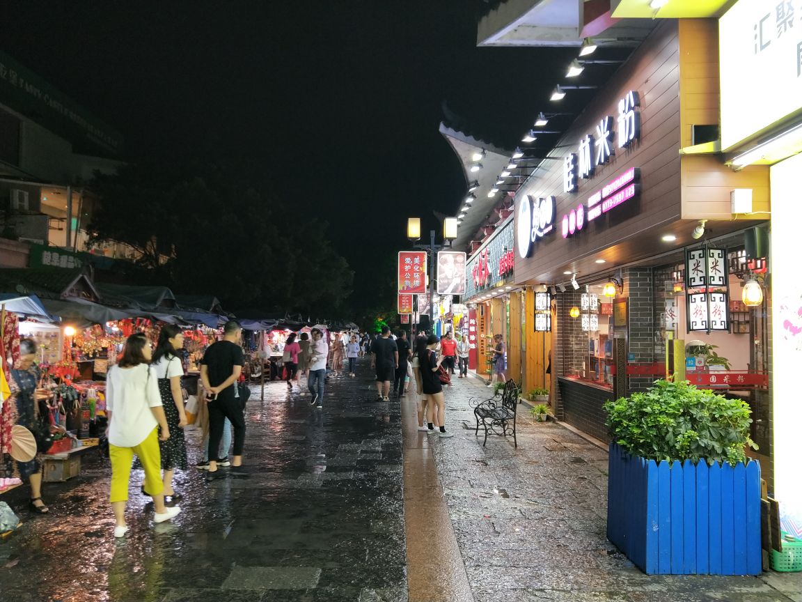 带你去逛一逛，尝一尝 广州的韩国风情街 - 知乎