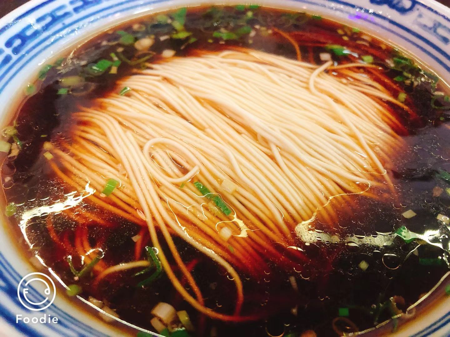 好吃一早来碗红汤面呲牙同得兴精品面馆苏州面的代表之一