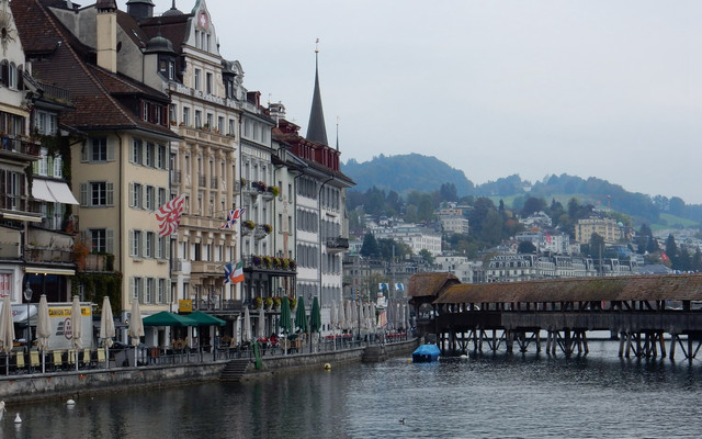 瑞士最美丽的琉森湖 卢塞恩游记攻略 携程攻略