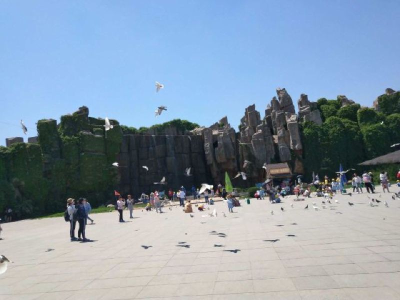 103省道棋盘山风景区沈阳森林动物园内 乘坐观光一线到冰川动物乐园站