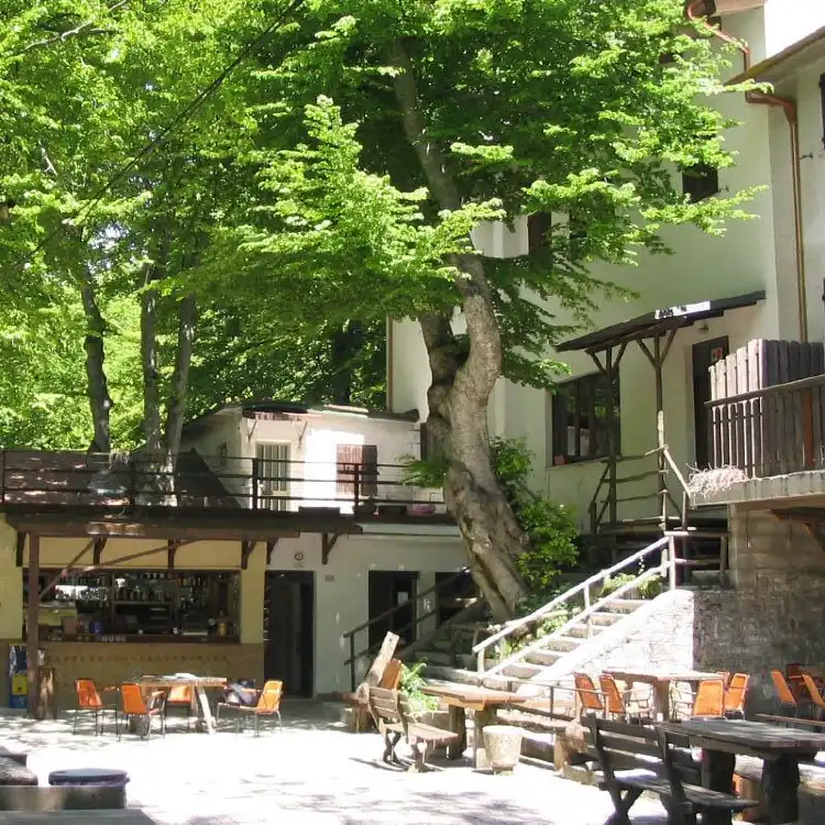 Hotel di Sigillo