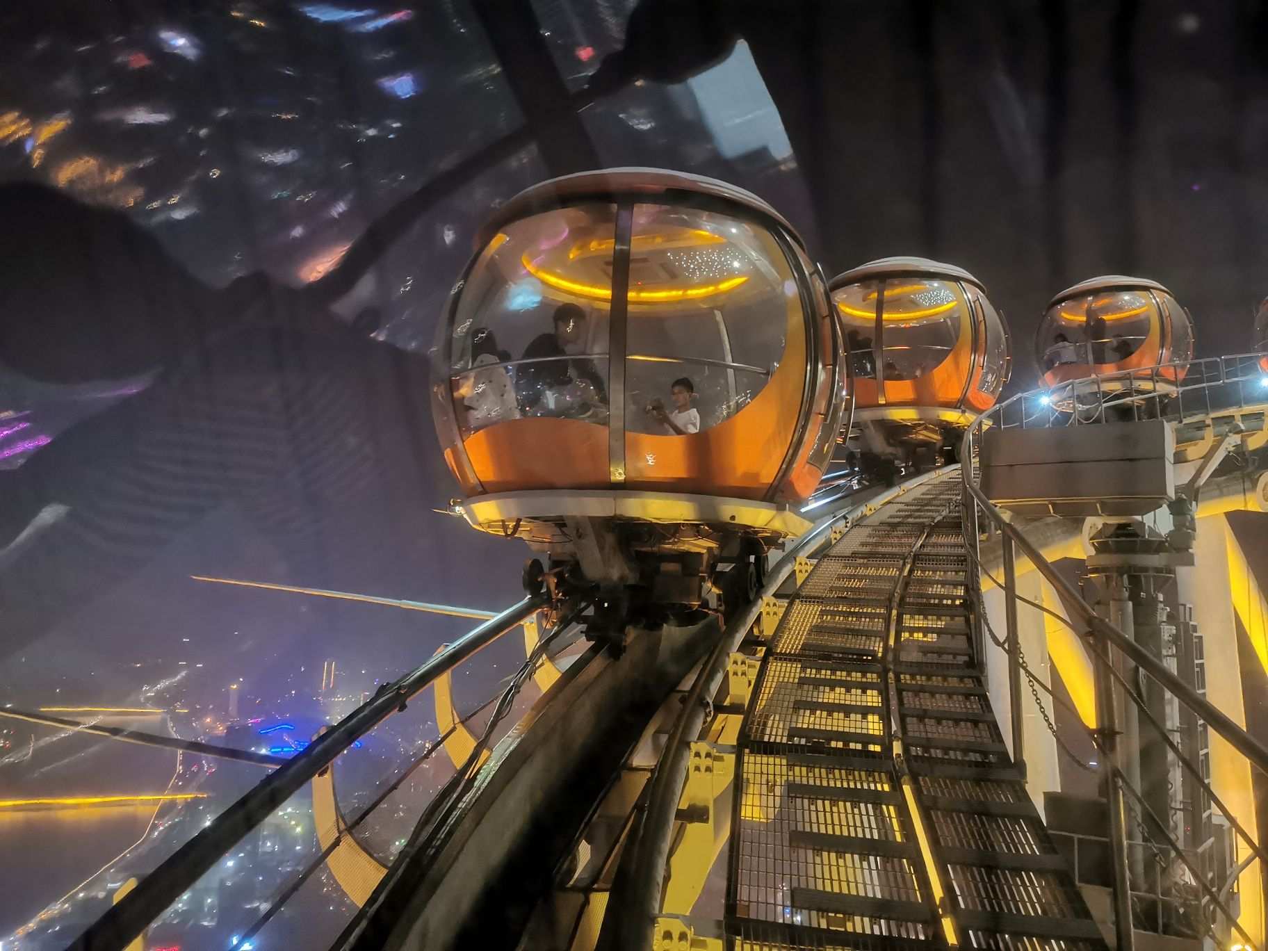 广州塔460米摩天轮