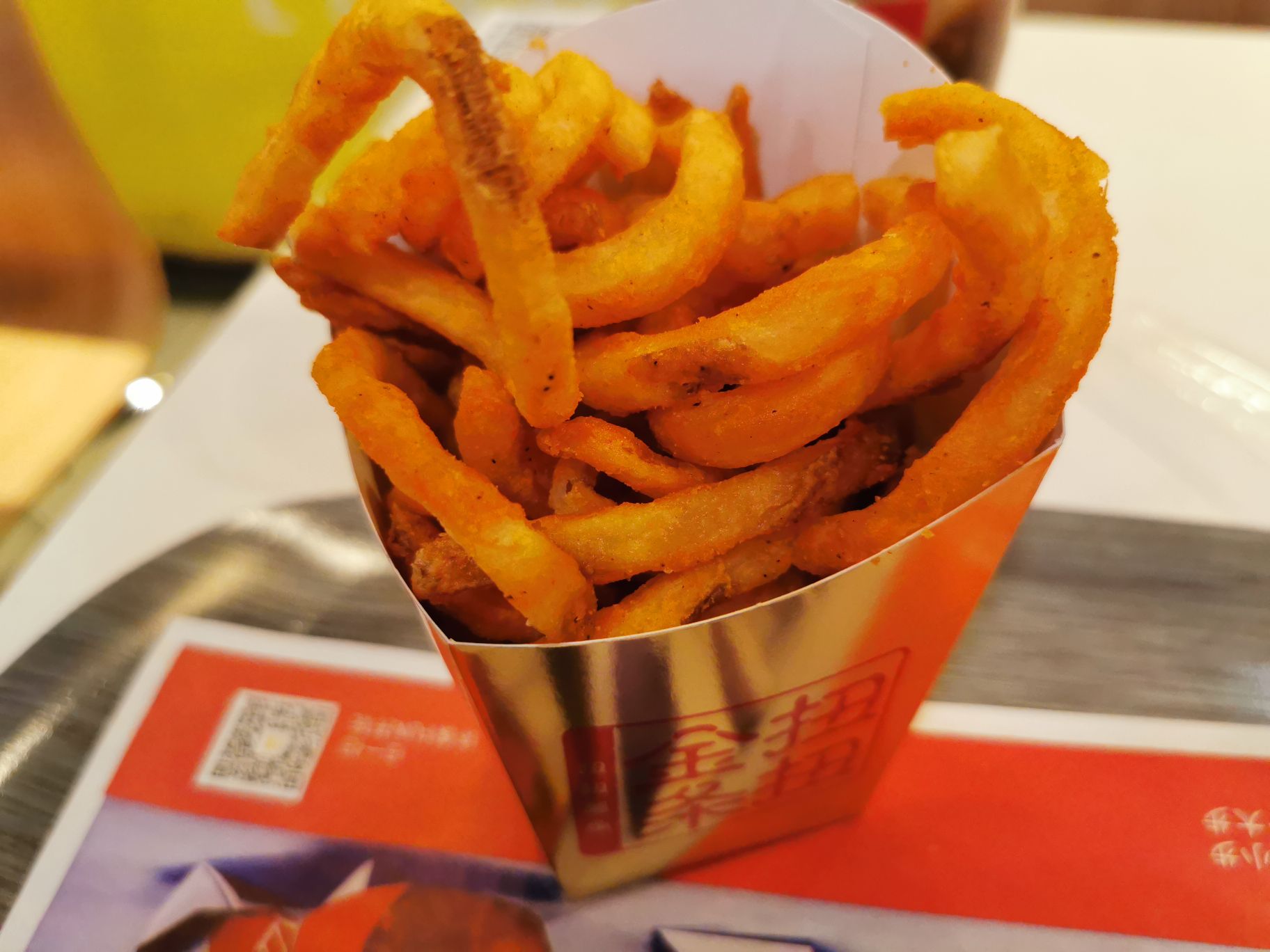 麦当劳(大华第一坊店)餐馆,春节档,也有老麦给你个夜宵好去处哦魔都