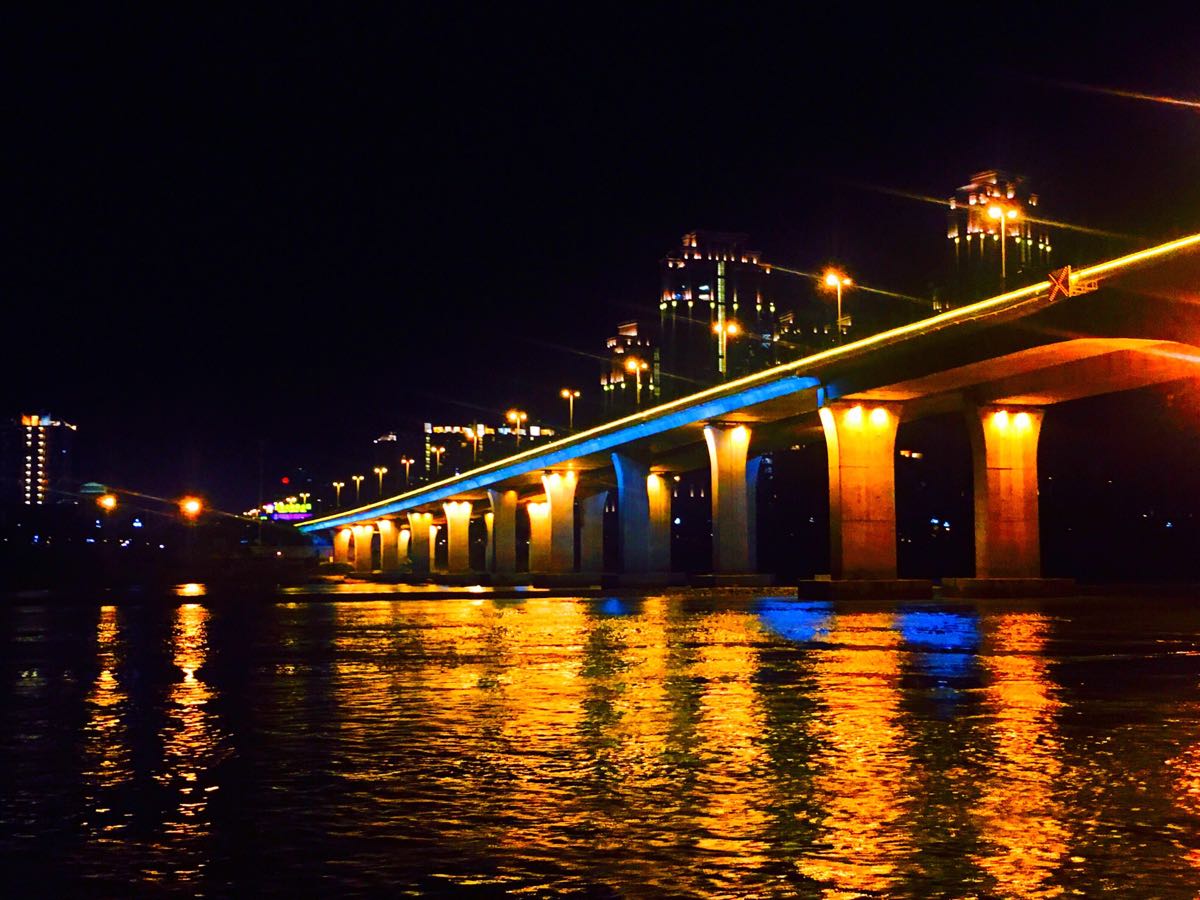 闽江夜游