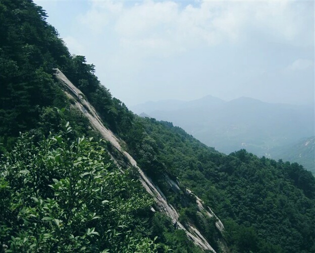 湖北三角山旅遊度假區