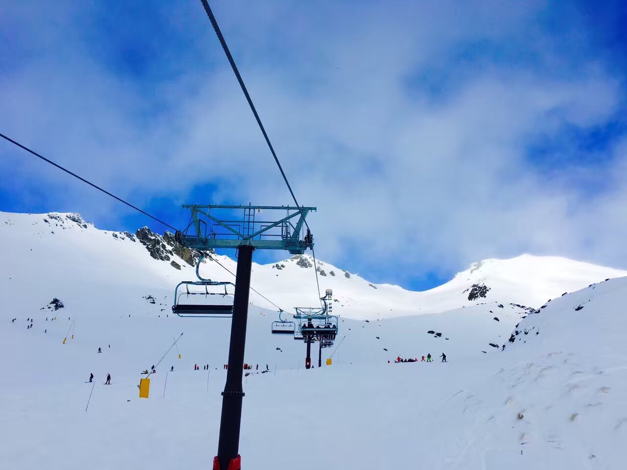 三锥山滑雪场图片