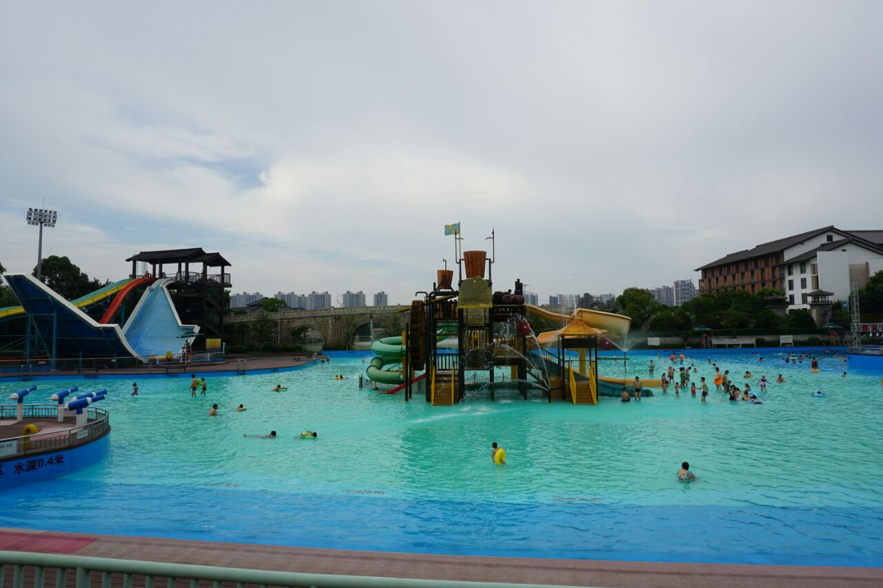 【携程攻略】常州淹城春秋乐园景点,淹城春秋乐园挺大的,隔壁就是春秋