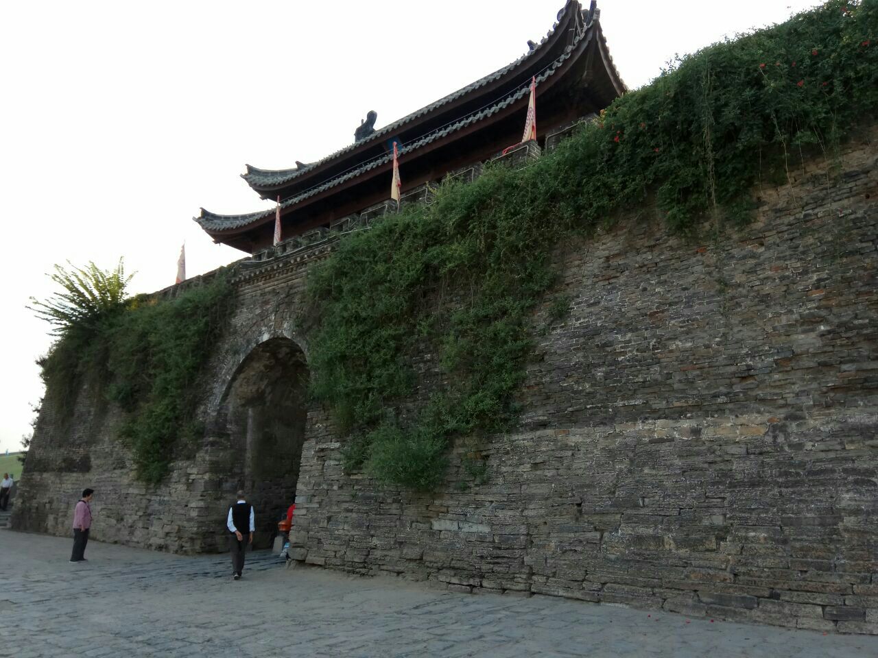 旅游攻略社区>目的地>宾阳门>寿县四座古城门中保存得最完整的一座,上