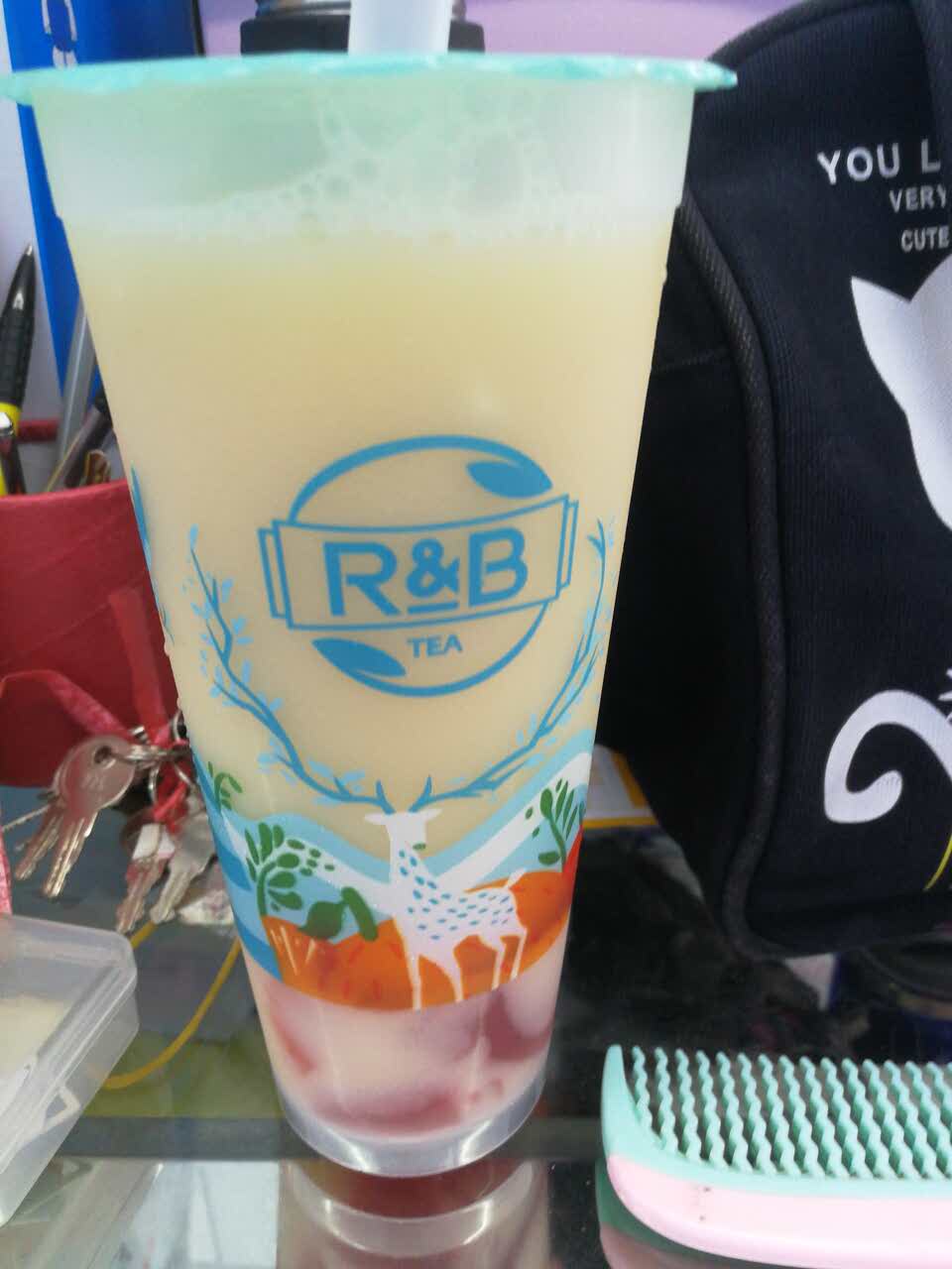 r&b 珍奶会所 江阴霞客一店