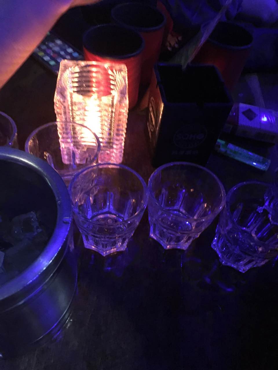 2022苏荷酒吧(九街店)美食餐厅,不错 这里一直很嗨 【去哪儿攻略】