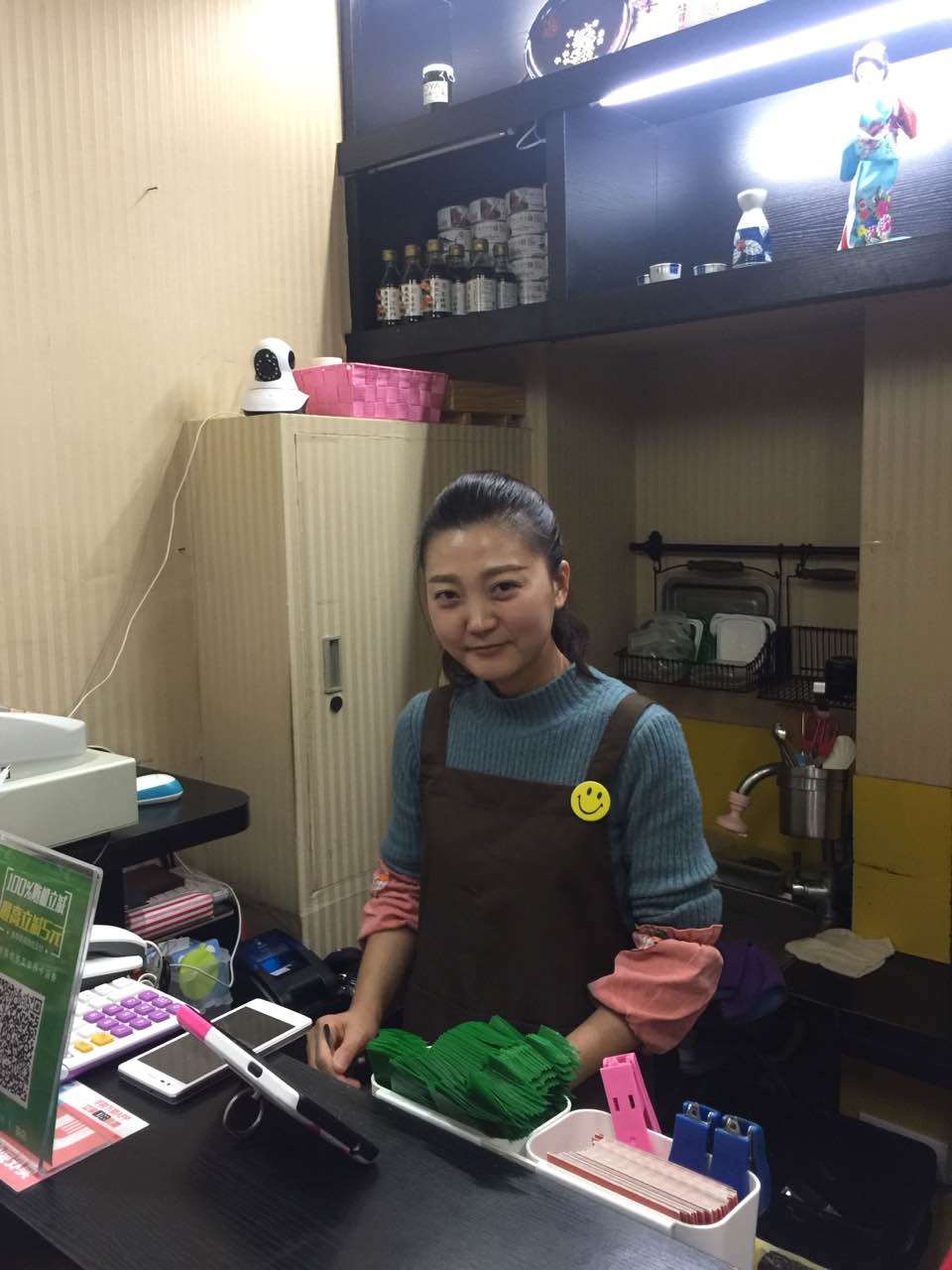 漂亮的老板娘,温馨的服务,好吃的寿司,一直在这里买呢