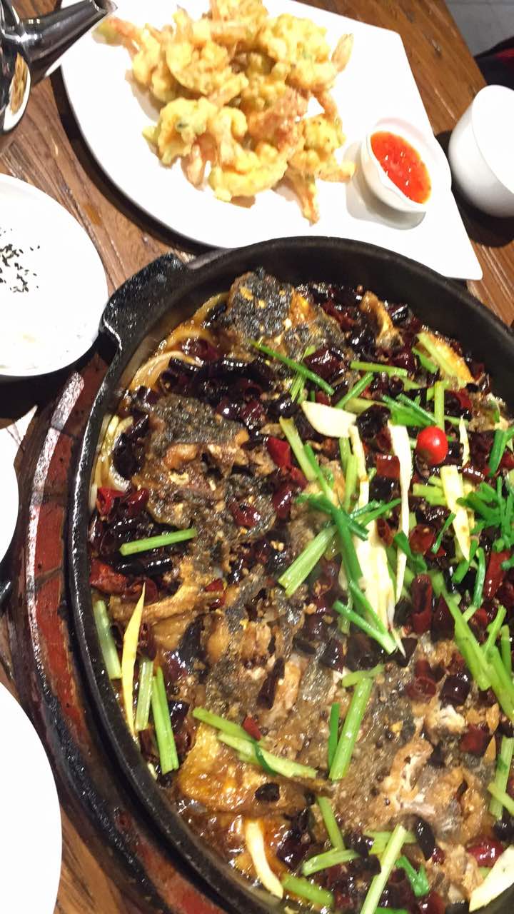 老板恋上鱼(雨滴广场店)