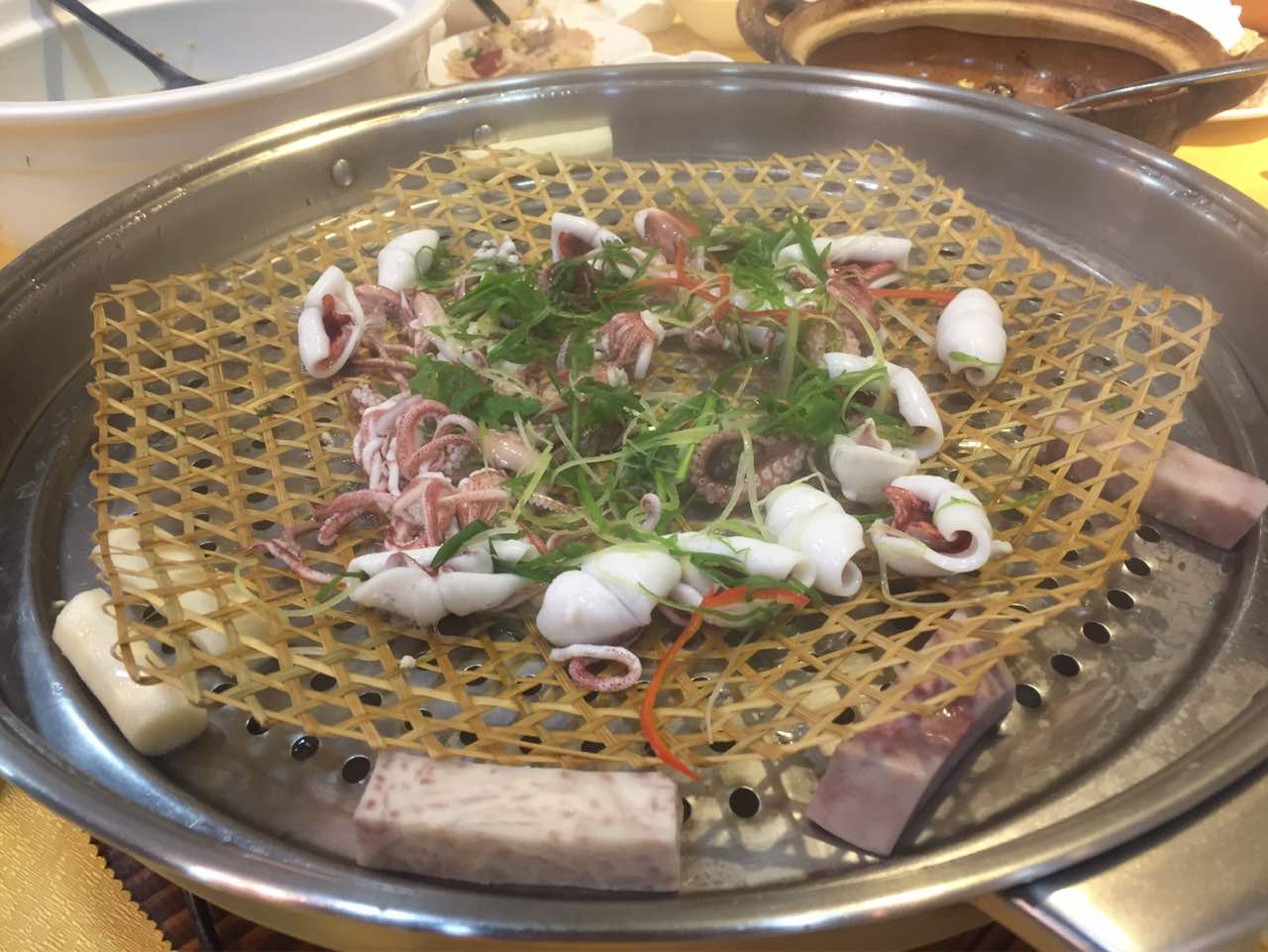 众福海鲜蒸汽火锅