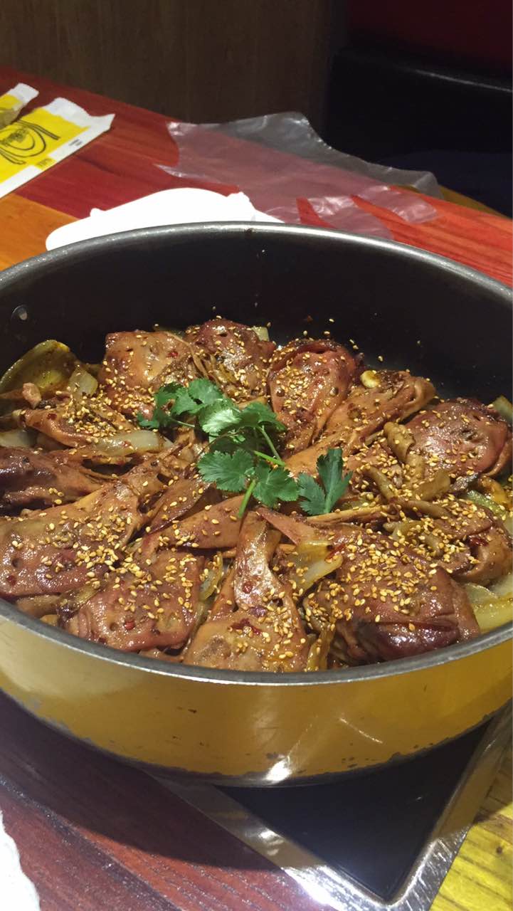 好吖好鸭时尚干锅鸭头(怀特店)