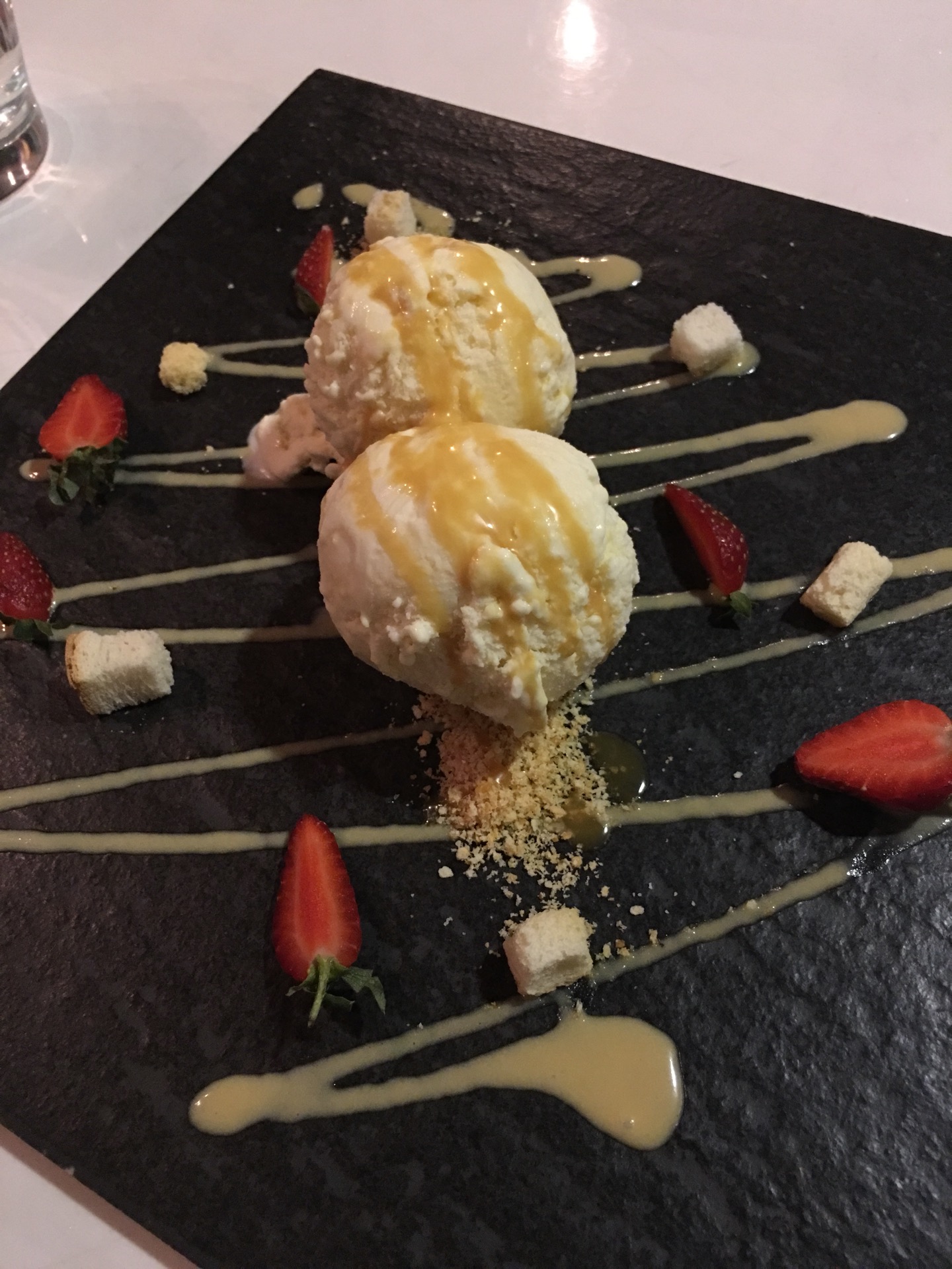 the salted duck egg ice cream is disappointing.