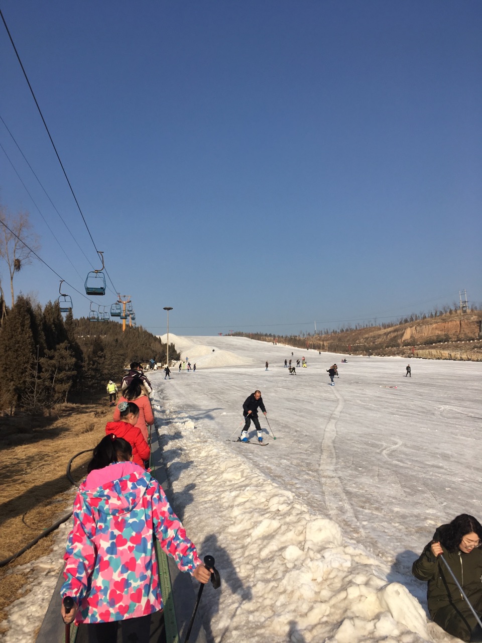 九龙国际滑雪场