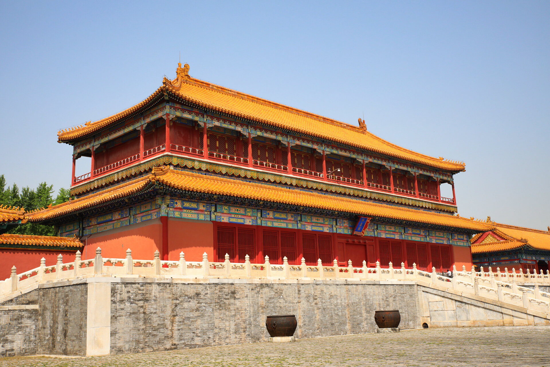 
亲自到过故宫,才能感受到故宫的大气磅礴.