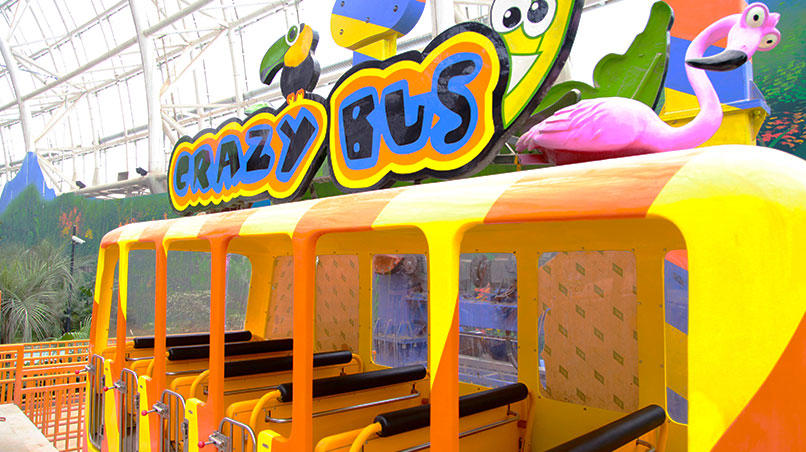 疯狂巴士 直线距离 100m