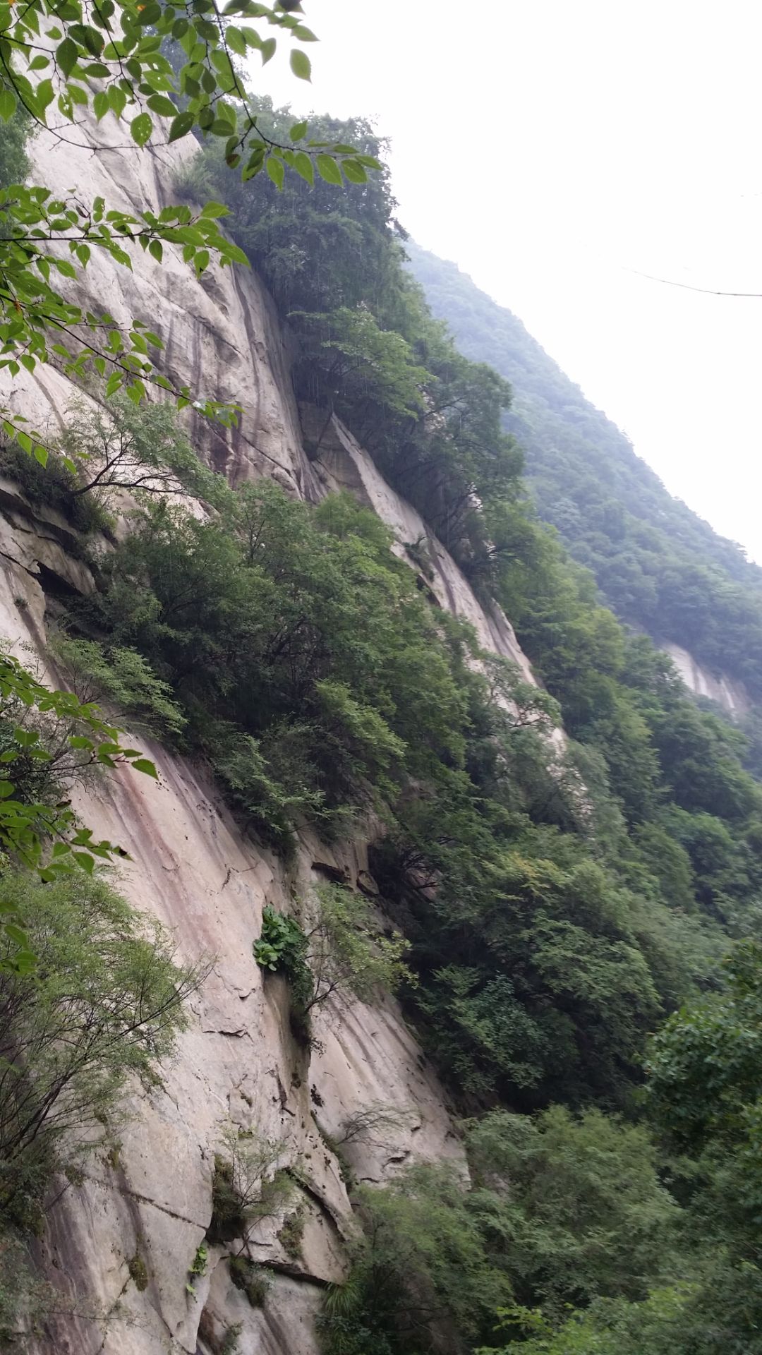 连珠潭风景区在哪图片