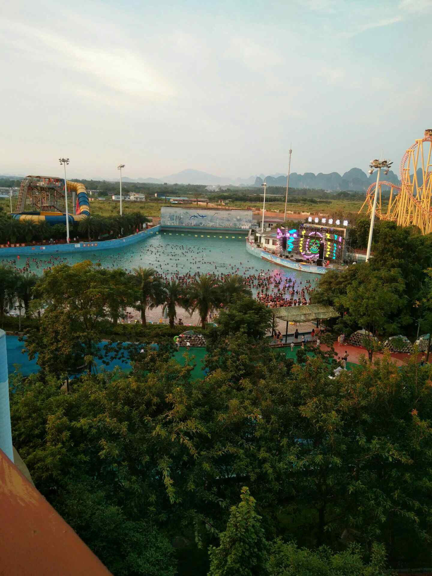 玉圭园环球名胜梦幻水上乐园