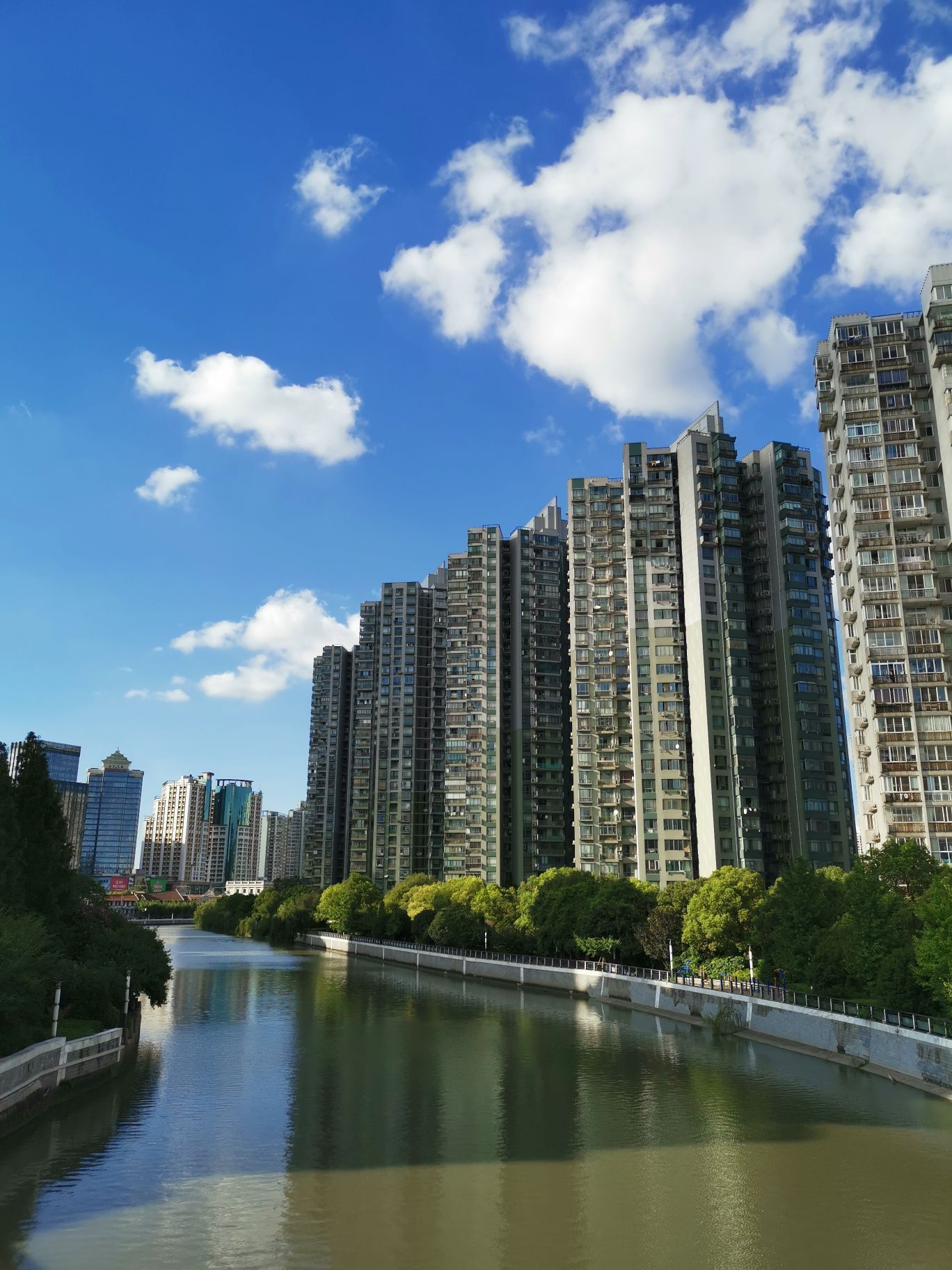 上海西康路桥好吃吗,西康路桥味道怎么样,环境/服务好不好_点评_评价