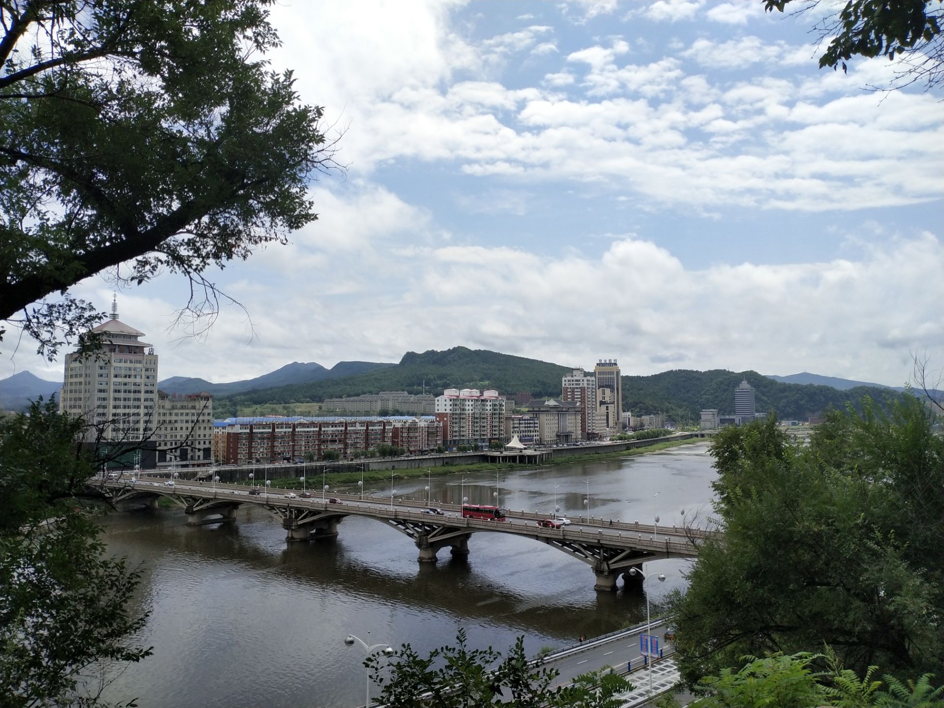 很值得一去的一個綠化面積很大的免費公園,尤其是爬