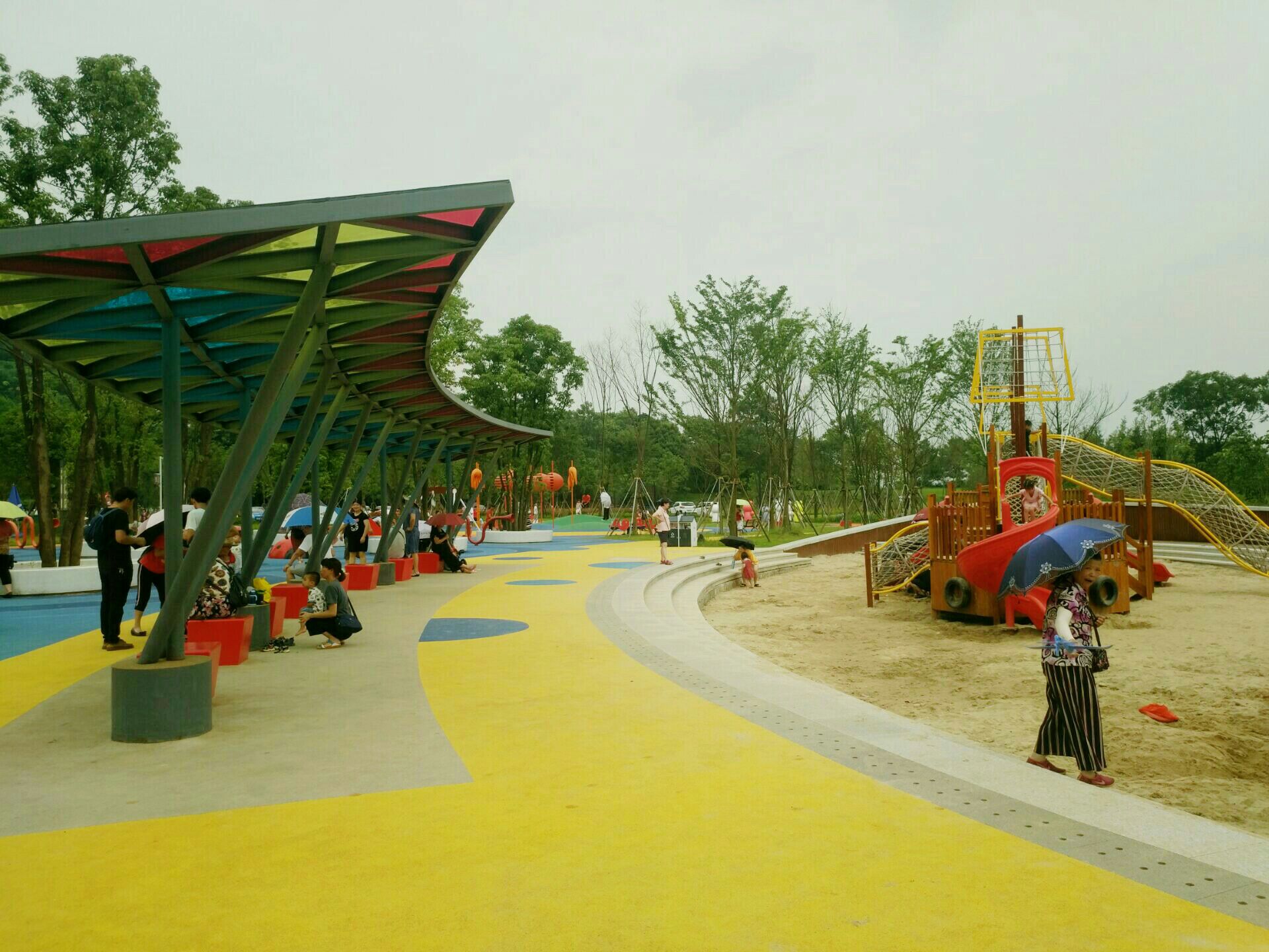 韶州公园游乐场图片