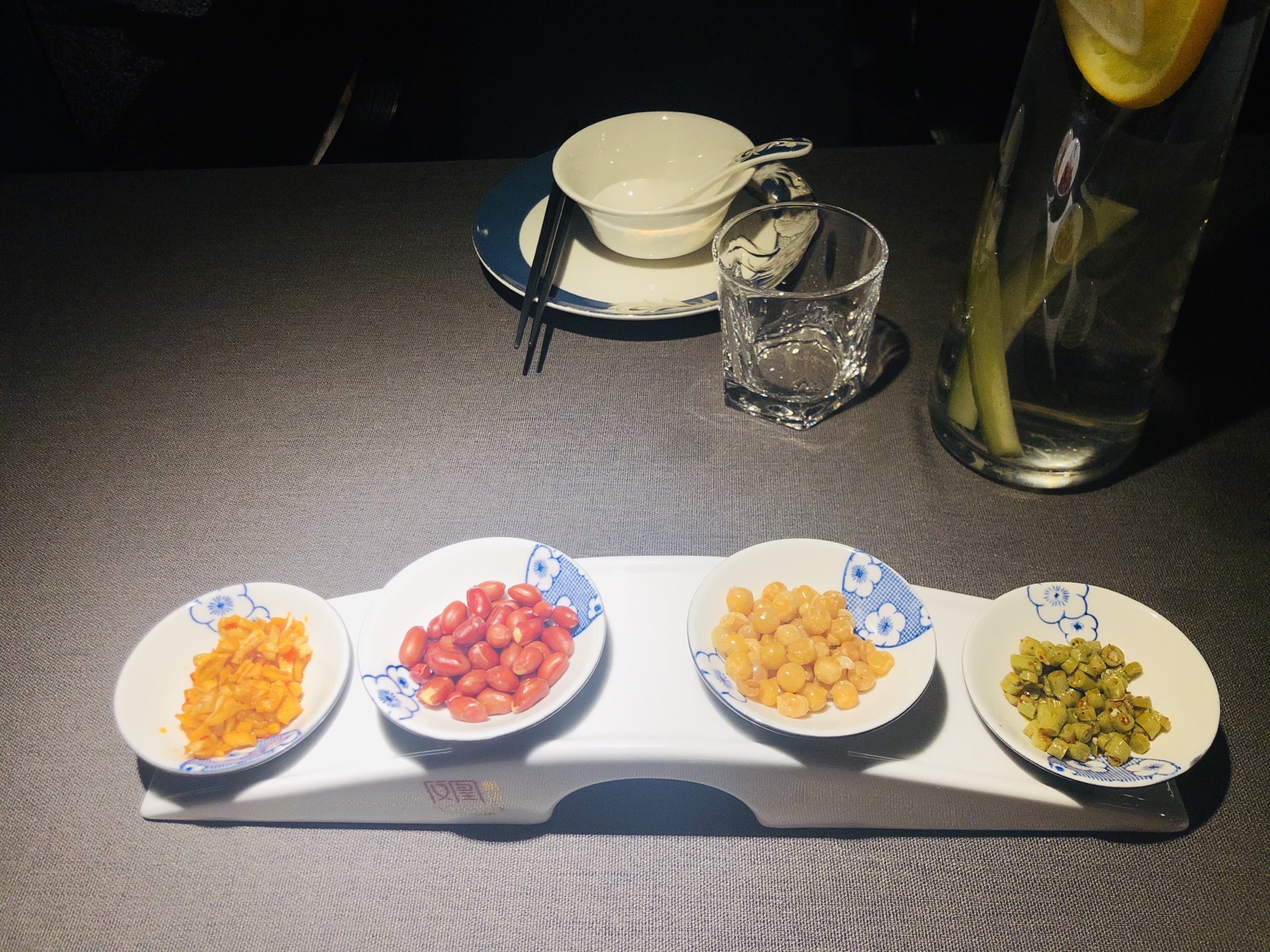 【携程美食林】上海凤凰湘语(世纪汇广场店)餐馆,年底打折季,到世纪汇