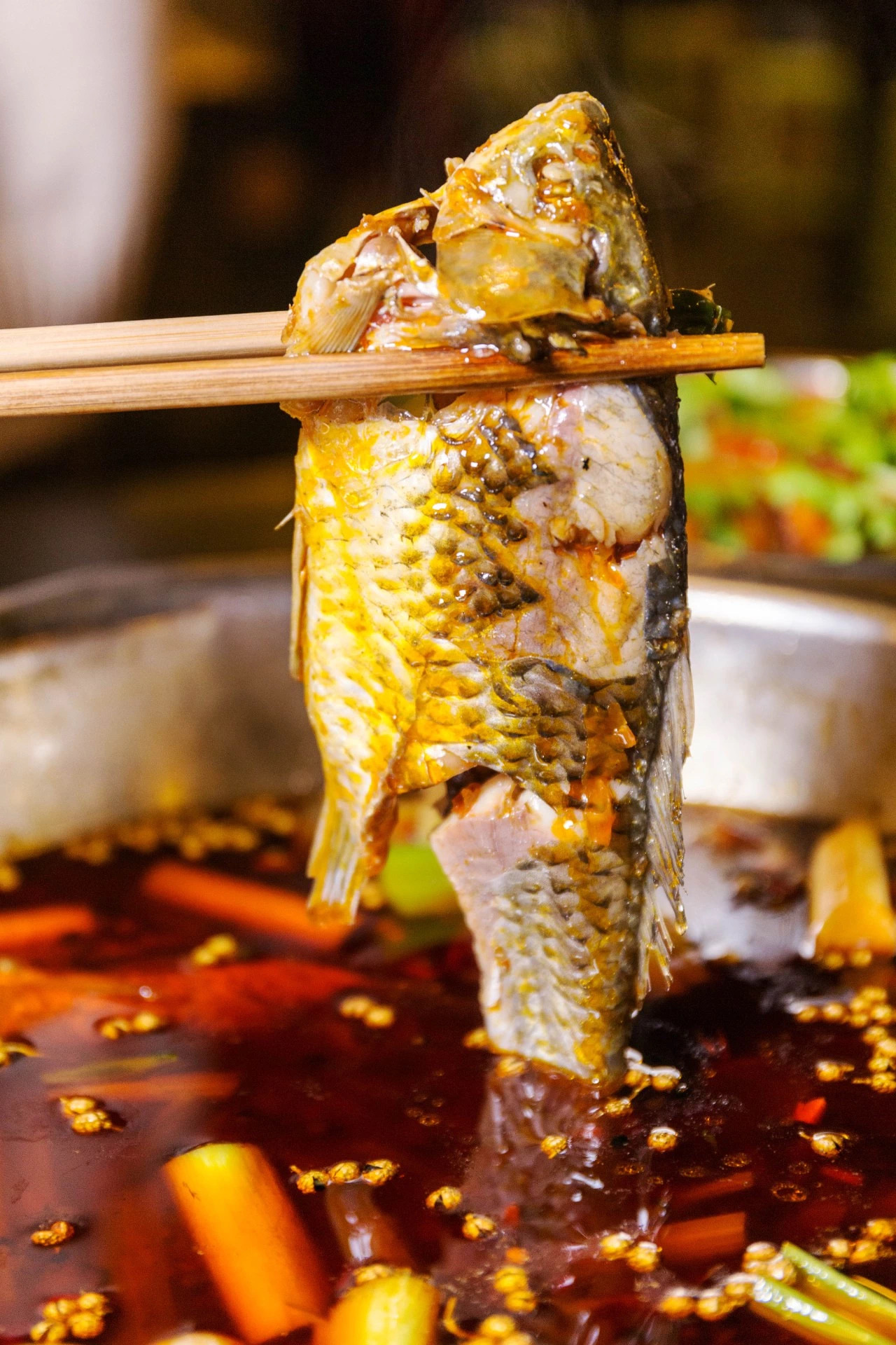 【携程美食林】重庆曾老么鱼庄(加州店)餐馆,邮亭鲫鱼,果然是他家的镇