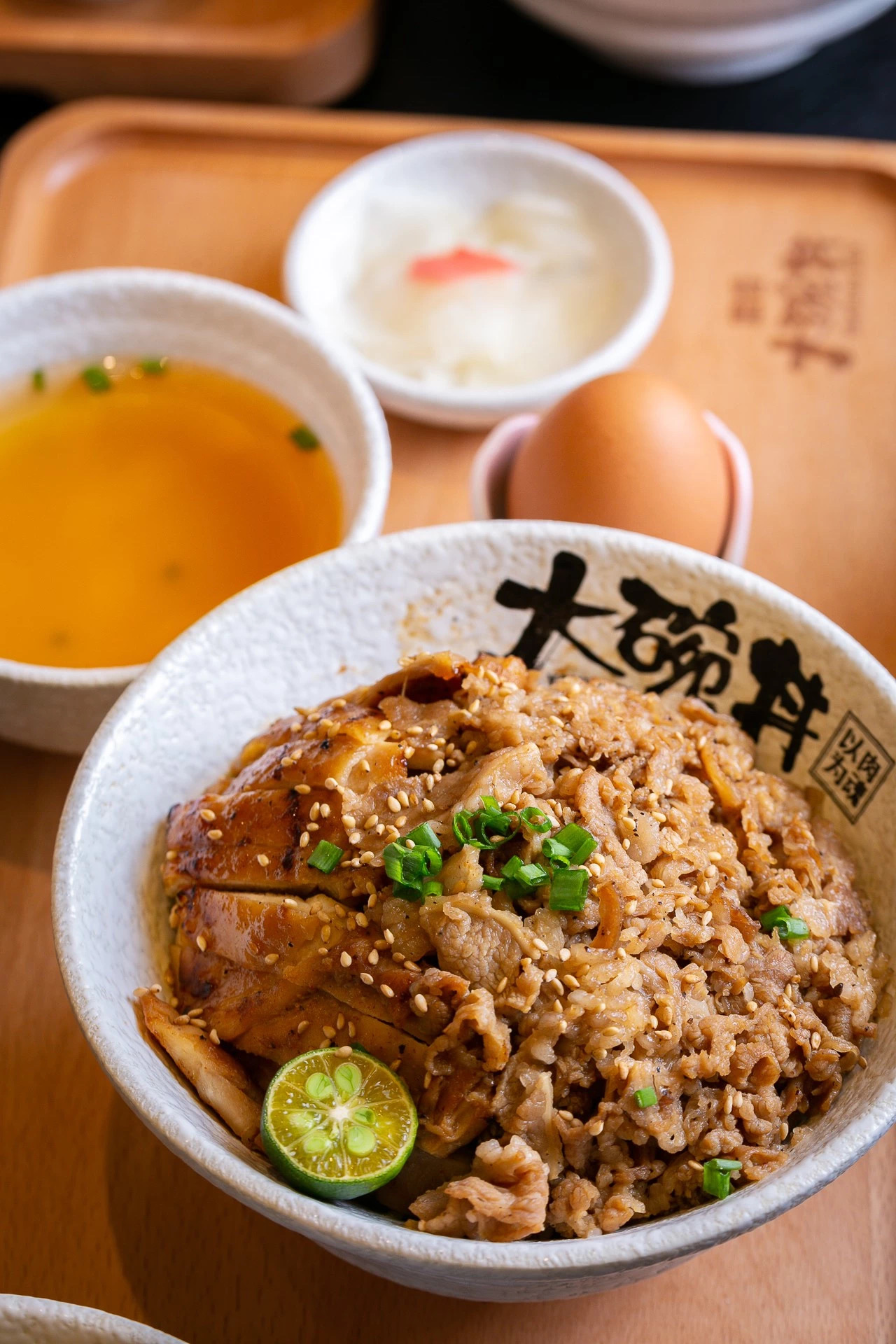 熊吞大碗丼日式烧肉饭(南开大悦城店)