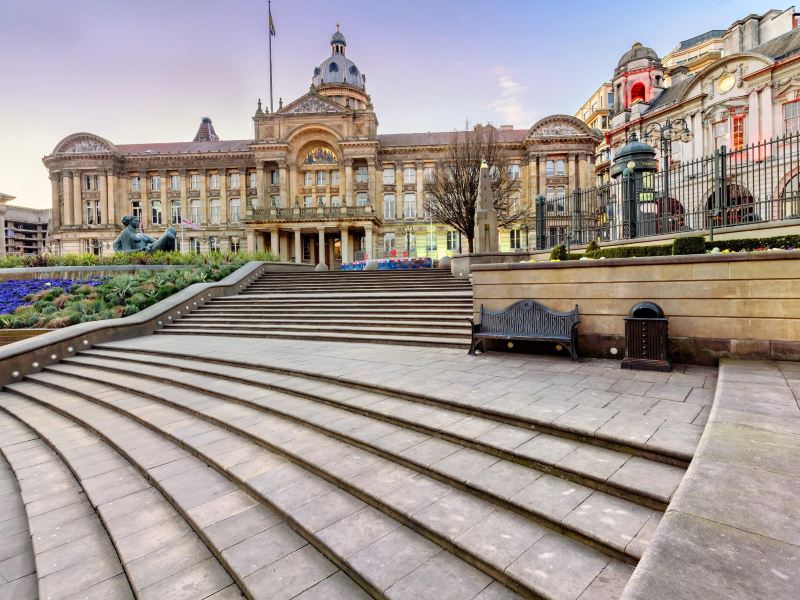 伯明翰维多利亚广场攻略-维多利亚广场门票价格多少钱-团购票价预定