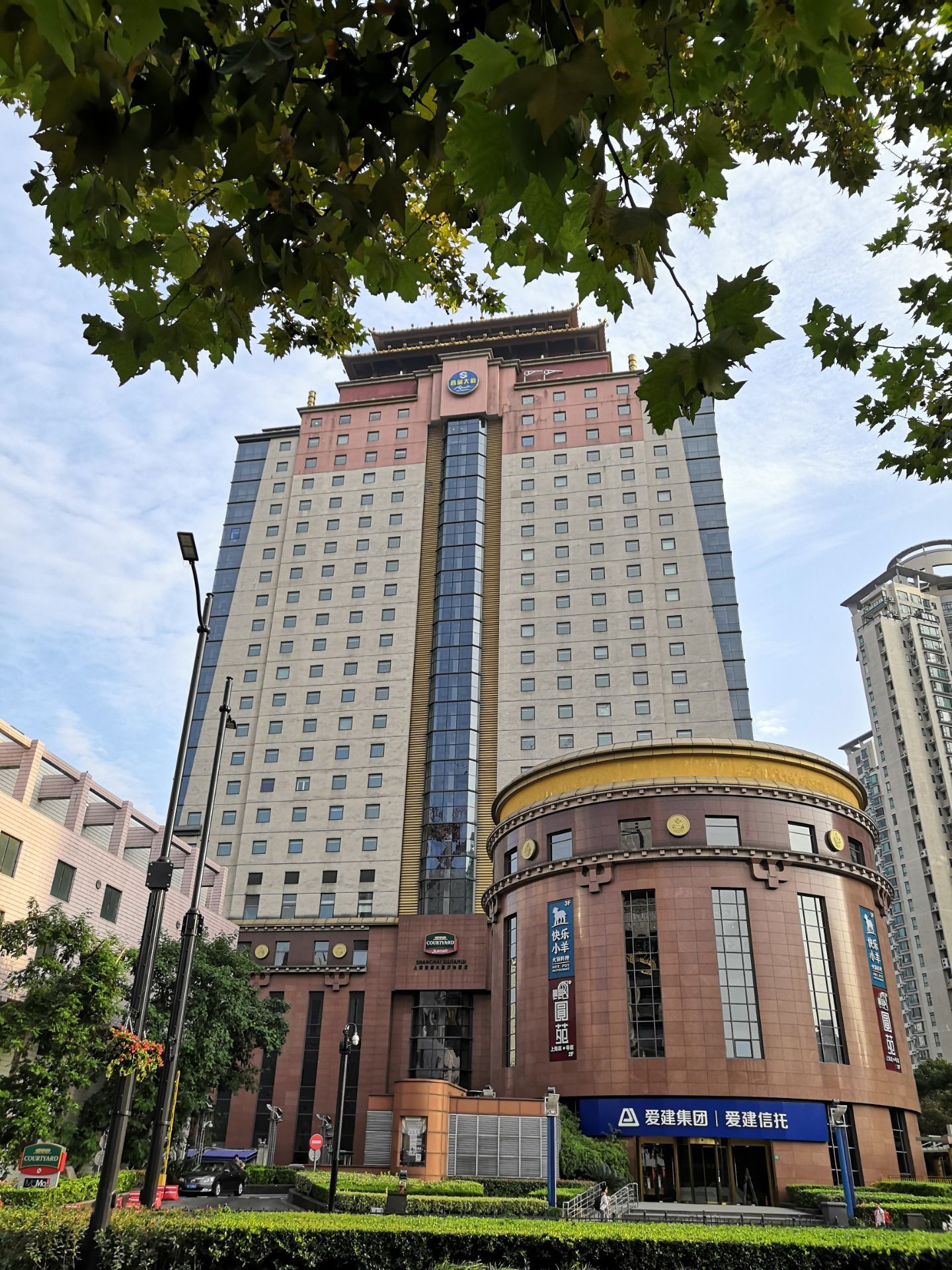 徐汇中学崇思楼