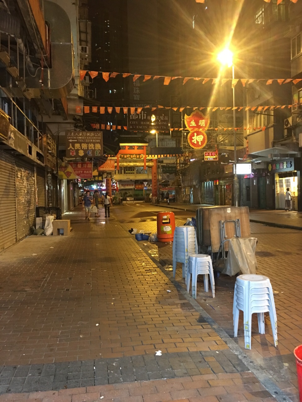 2023庙街天后宫游玩攻略,香港寸土寸金的地方夜排挡挺...【去哪儿攻略】