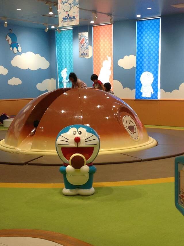 哆啦a梦惊喜空中乐园