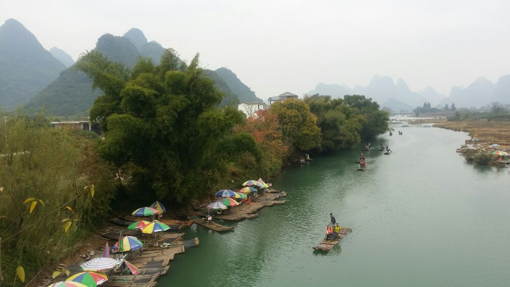 【携程攻略】阳朔遇龙河景点,桂林山水甲天下,阳塑风景甲桂林.来到阳
